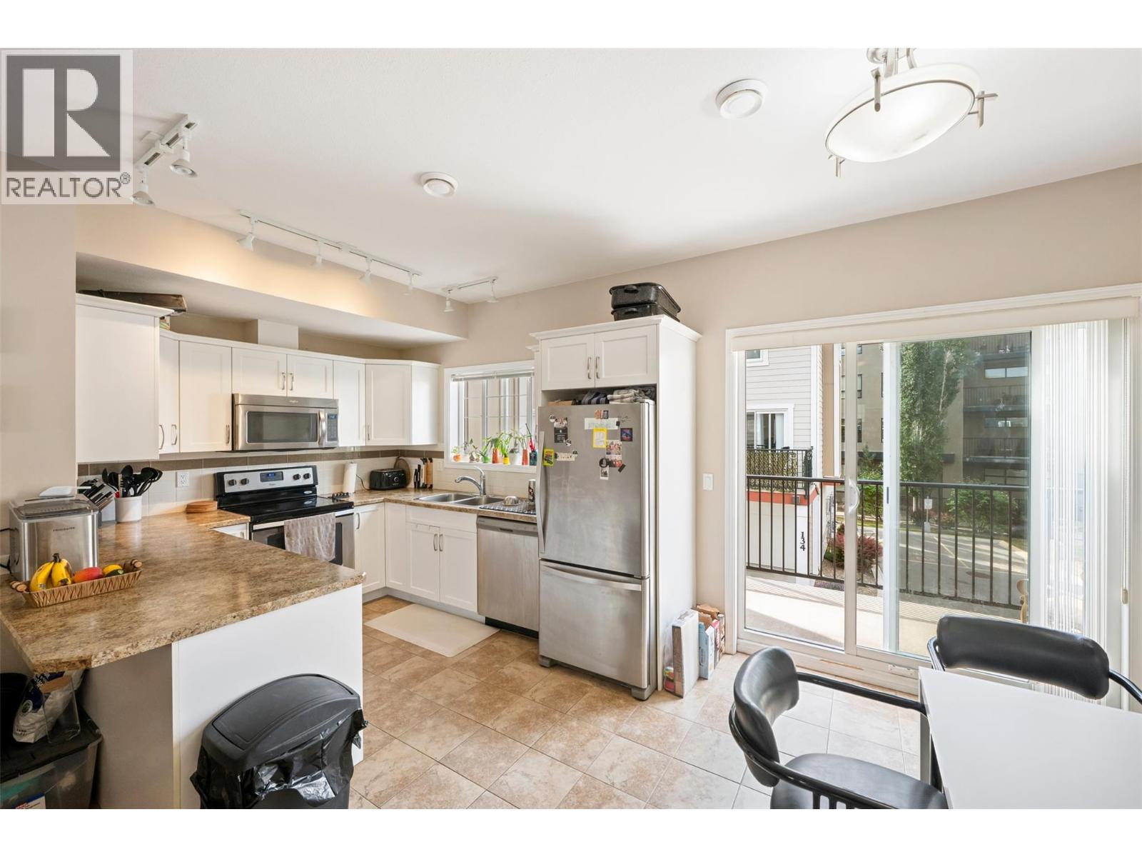 3363 Wilson Street Unit# 128, Penticton, British Columbia  V2A 8E3 - Photo 7 - 10391413