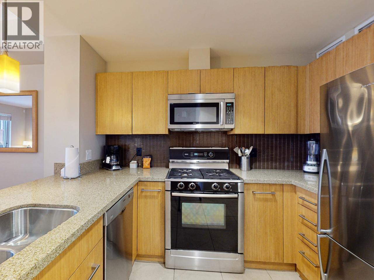 15 Park Place Unit# 14, Osoyoos, British Columbia  V0H 1V0 - Photo 3 - 10391895