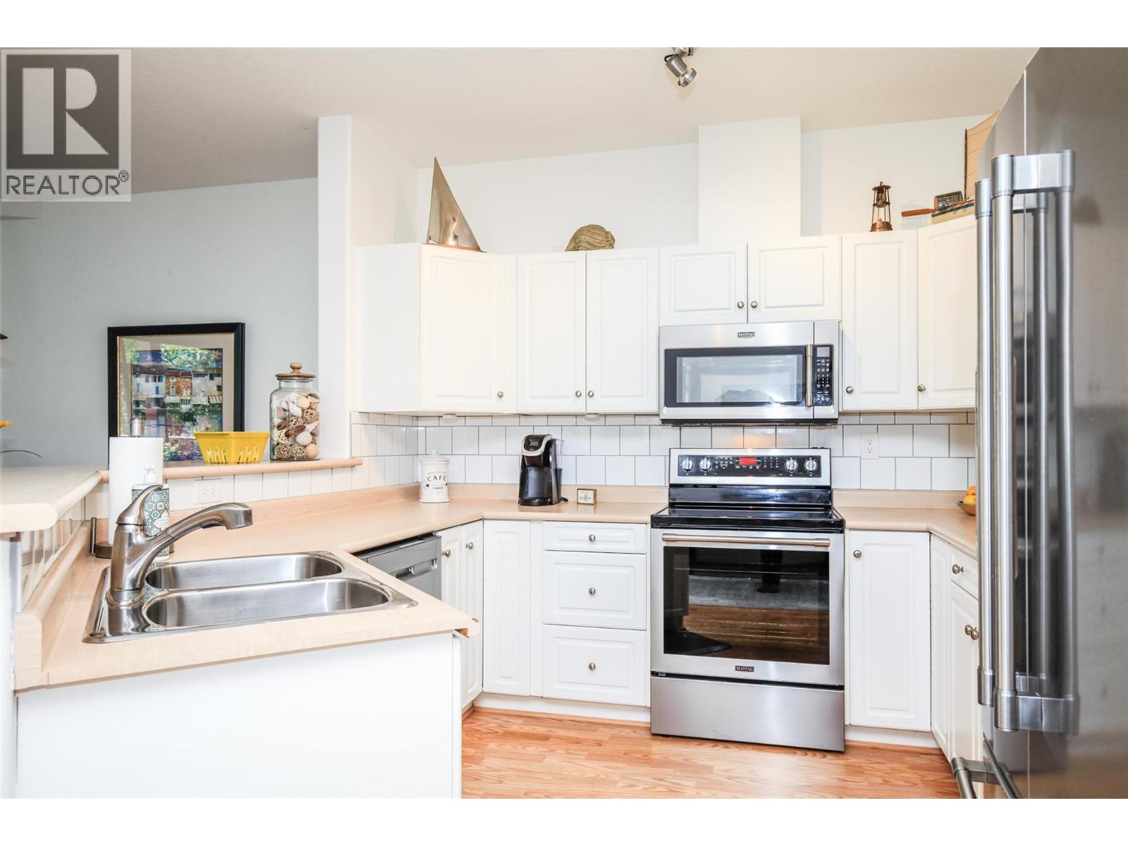 1088 Sunset Drive Unit# 312, Kelowna, British Columbia  V1Y 9W1 - Photo 4 - 10391660