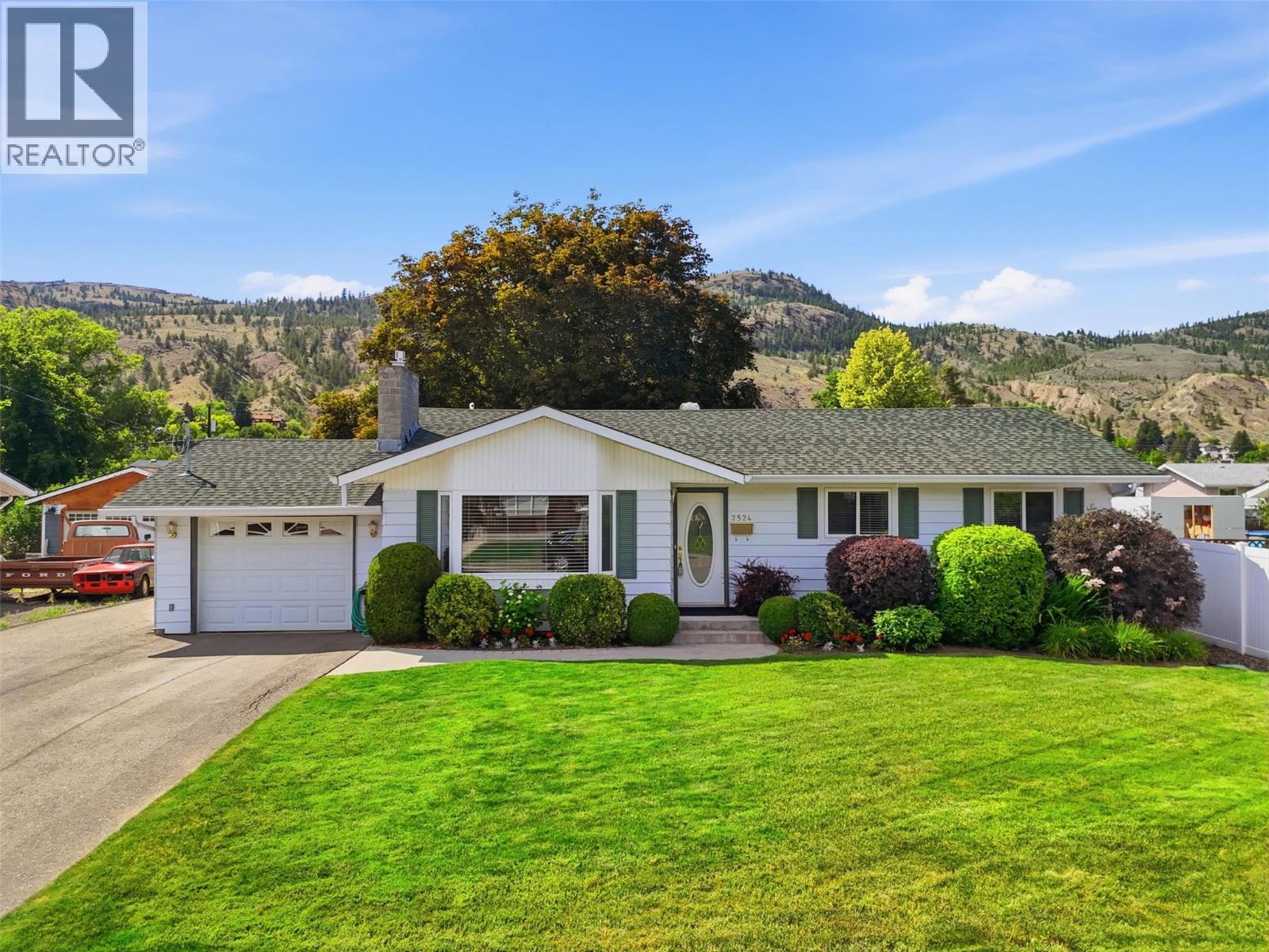 2524 Tupela Drive, kamloops, British Columbia