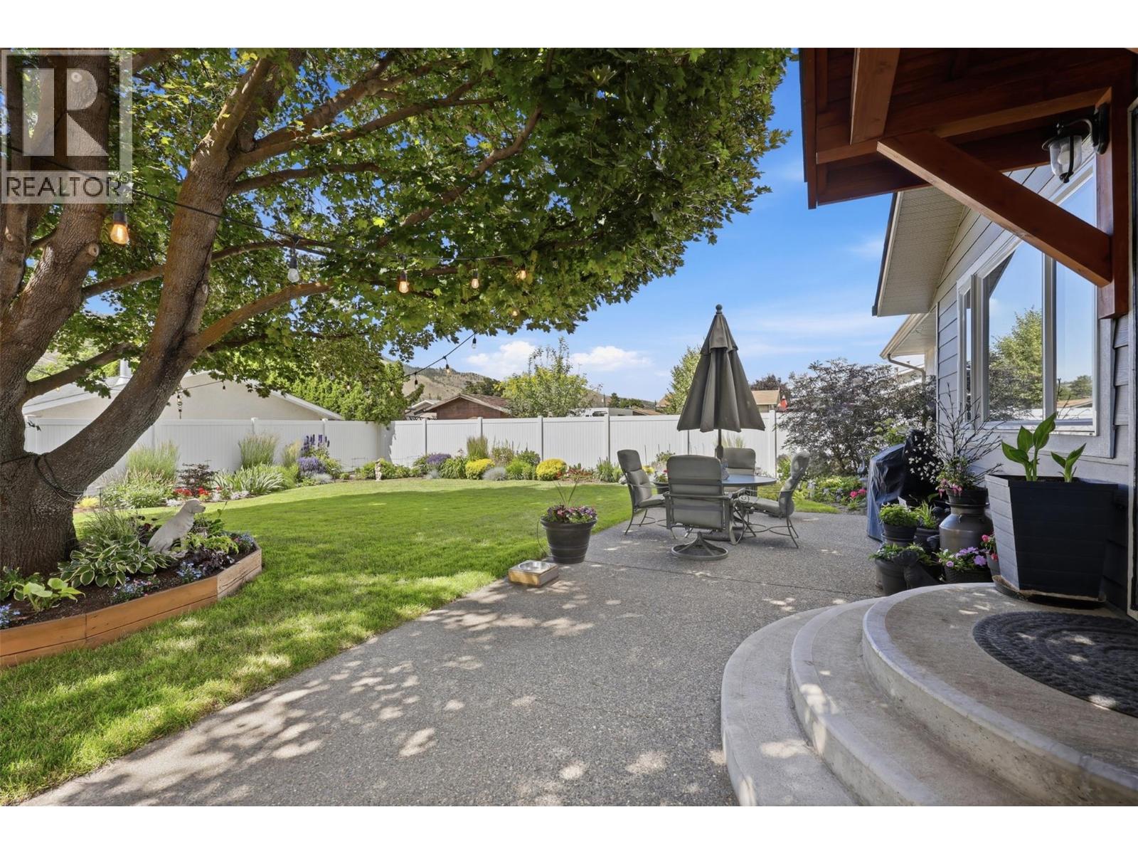 2524 Tupela Drive, Kamloops, British Columbia  V2B 6V6 - Photo 16 - 10391439