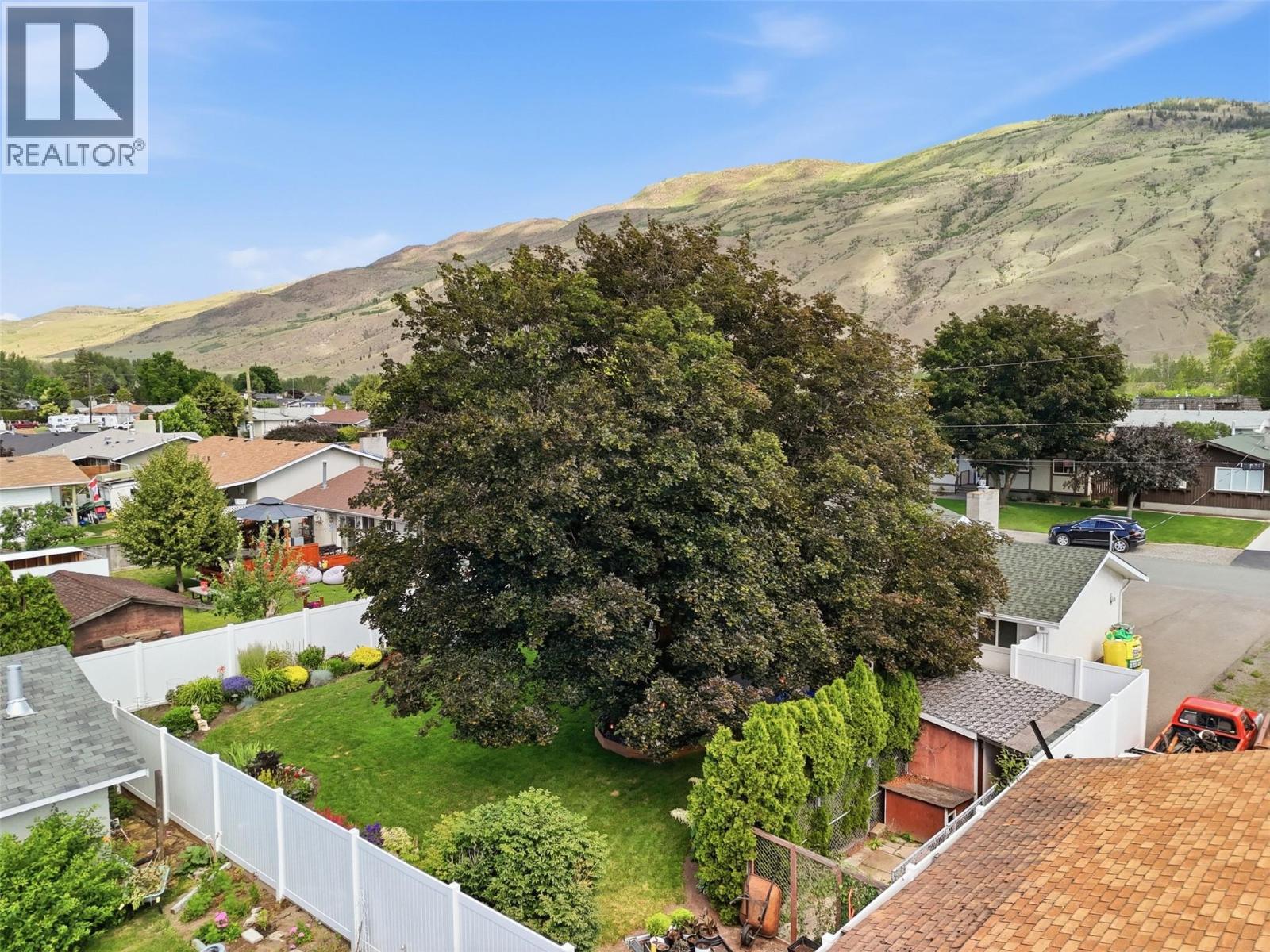 2524 Tupela Drive, Kamloops, British Columbia  V2B 6V6 - Photo 43 - 10391439
