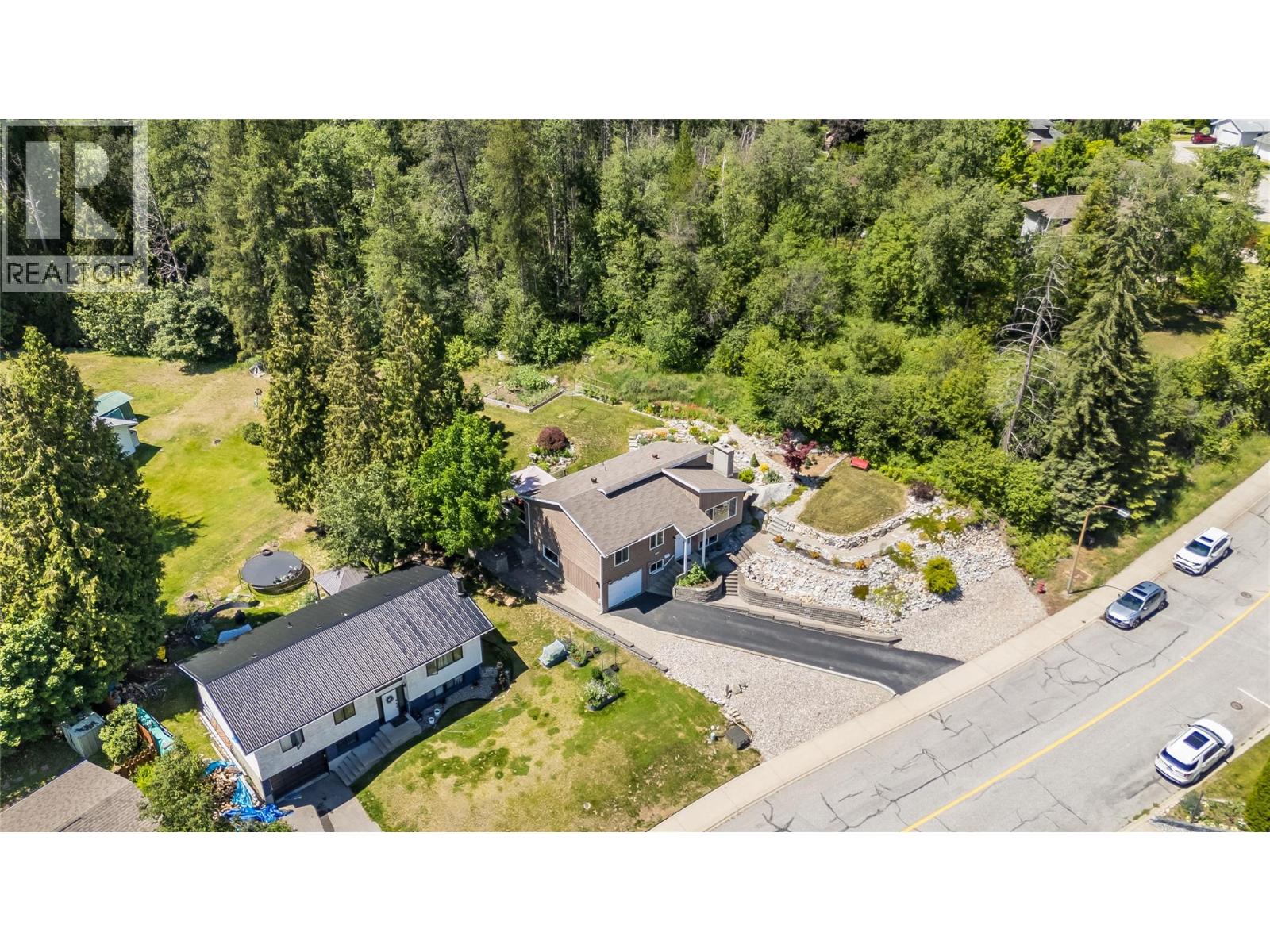 3404 Southridge Drive, Castlegar, British Columbia  V1N 4A7 - Photo 49 - 10391389