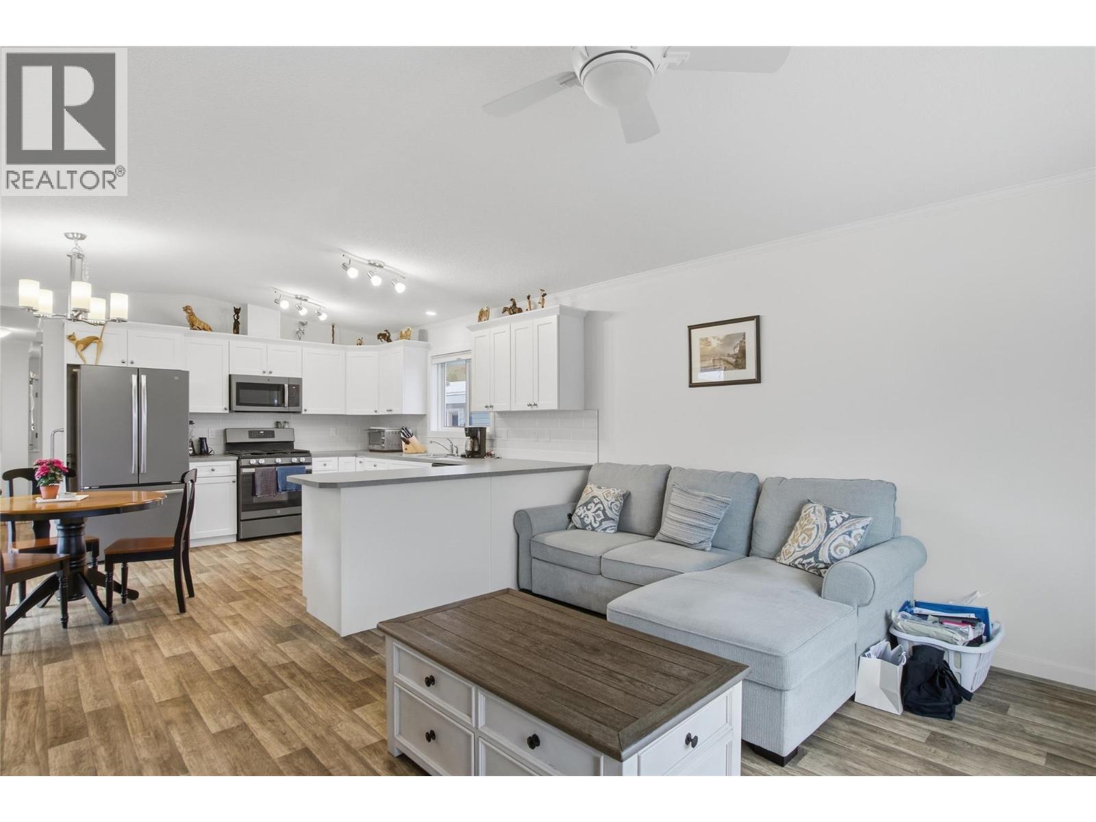 2400 Oakdale Way Unit# 66, Kamloops, British Columbia  V2B 6W7 - Photo 14 - 10391944