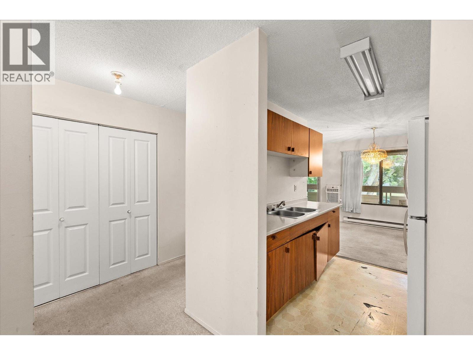 880 Badke Road Unit# 203a, Kelowna, British Columbia  V1X 5Z6 - Photo 2 - 10391240