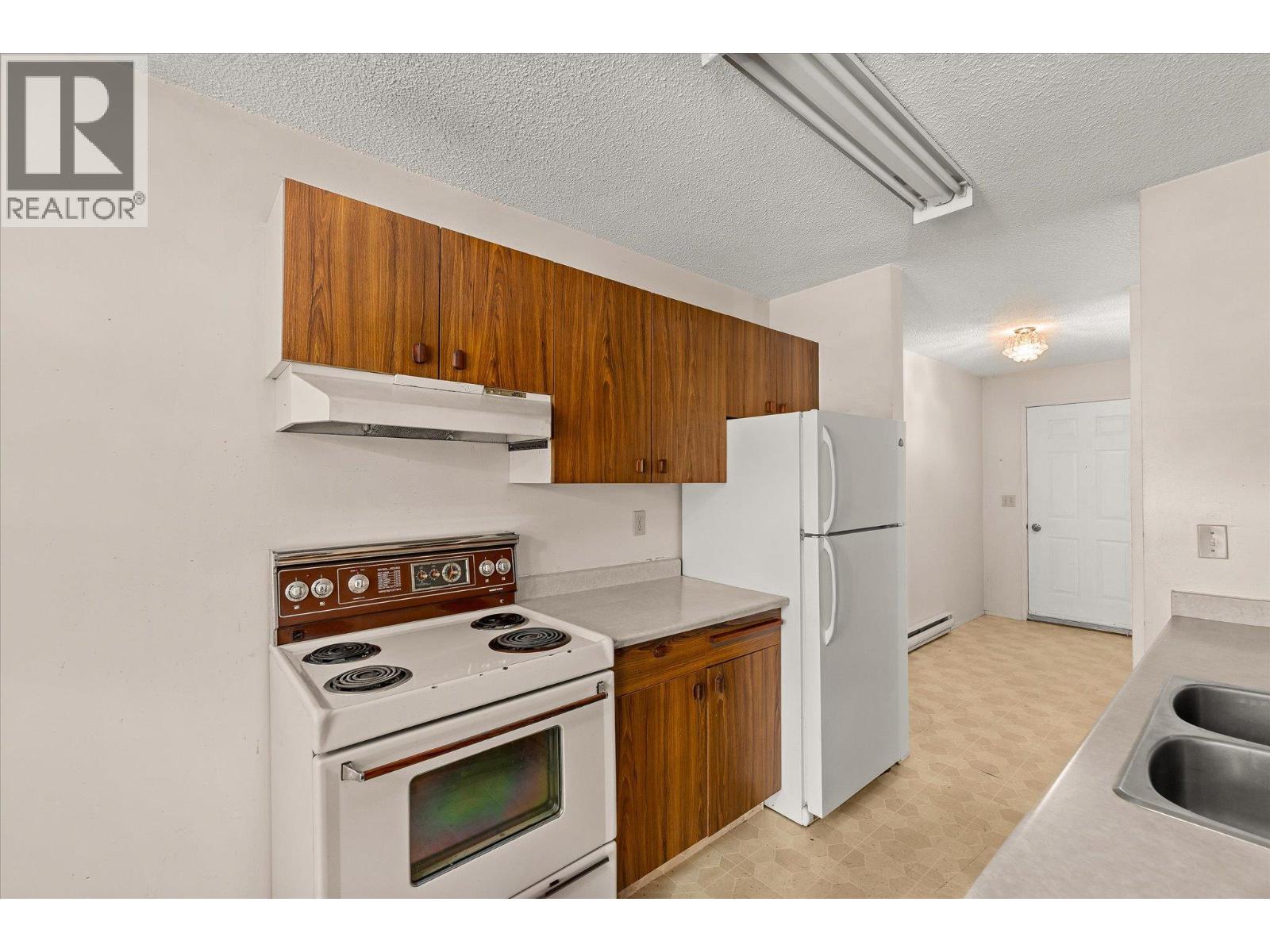 880 Badke Road Unit# 203a, Kelowna, British Columbia  V1X 5Z6 - Photo 4 - 10391240