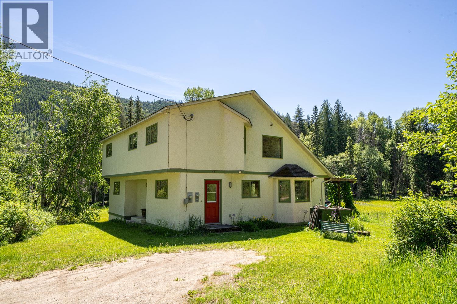 187 Gibson Road, Lumby, British Columbia  V0E 2G1 - Photo 1 - 10391083