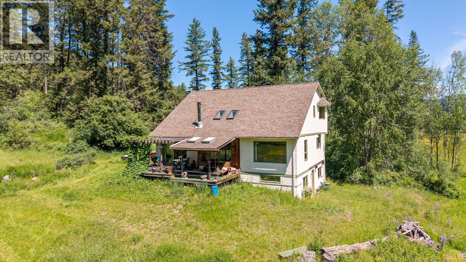 187 Gibson Road, Lumby, British Columbia  V0E 2G1 - Photo 6 - 10391083