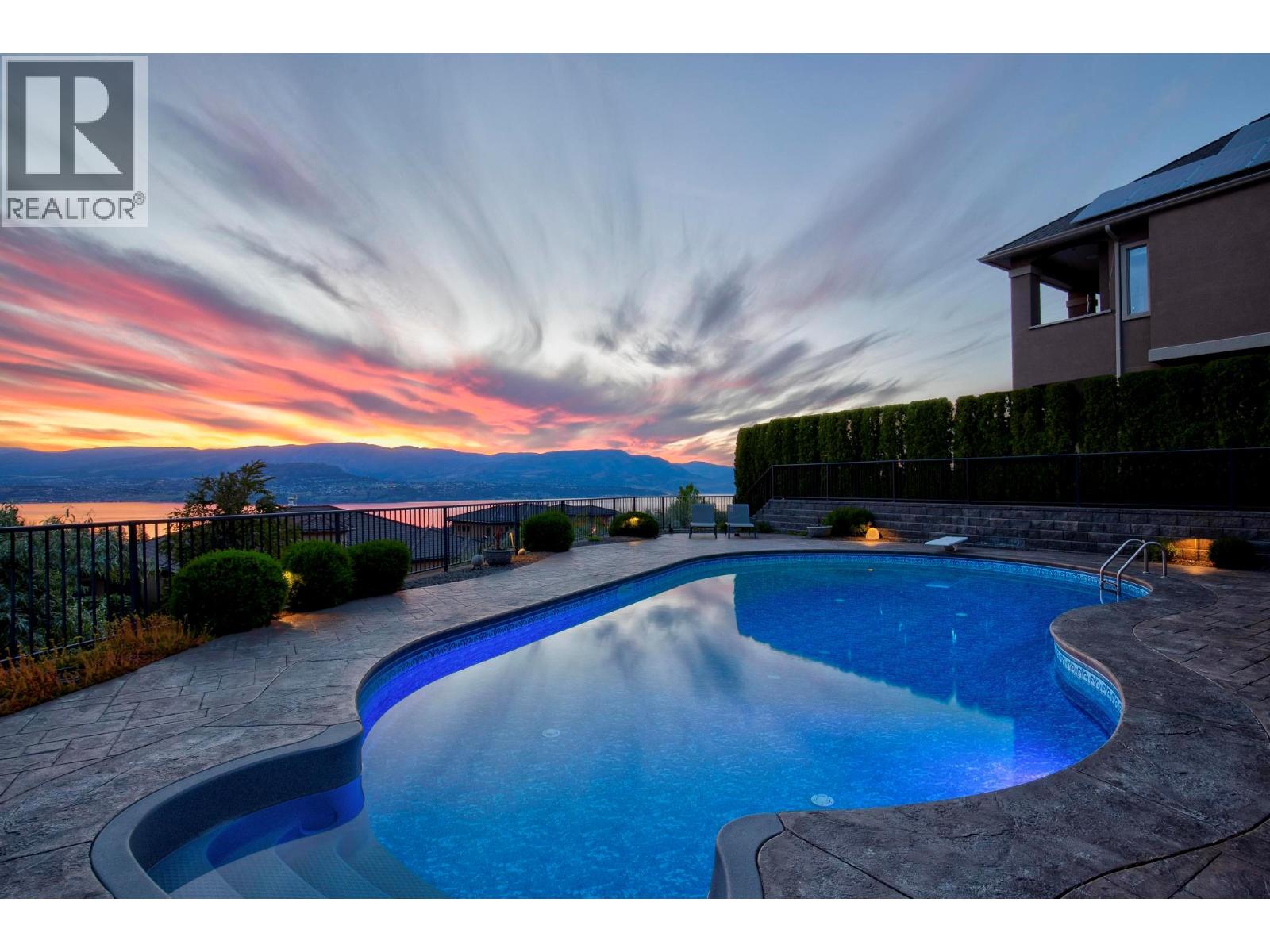 726 Marin Crescent, Kelowna, British Columbia  V1W 5C8 - Photo 3 - 10391721