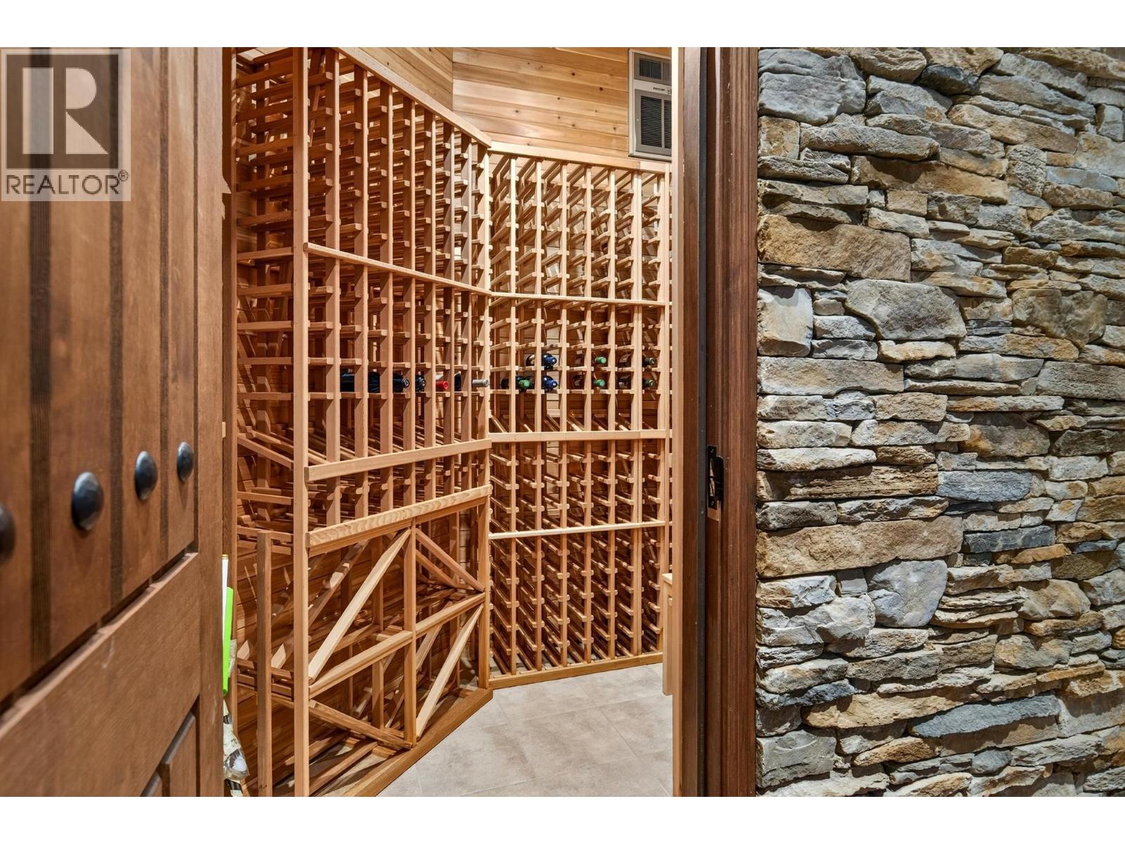 726 Marin Crescent, Kelowna, British Columbia  V1W 5C8 - Photo 35 - 10391721