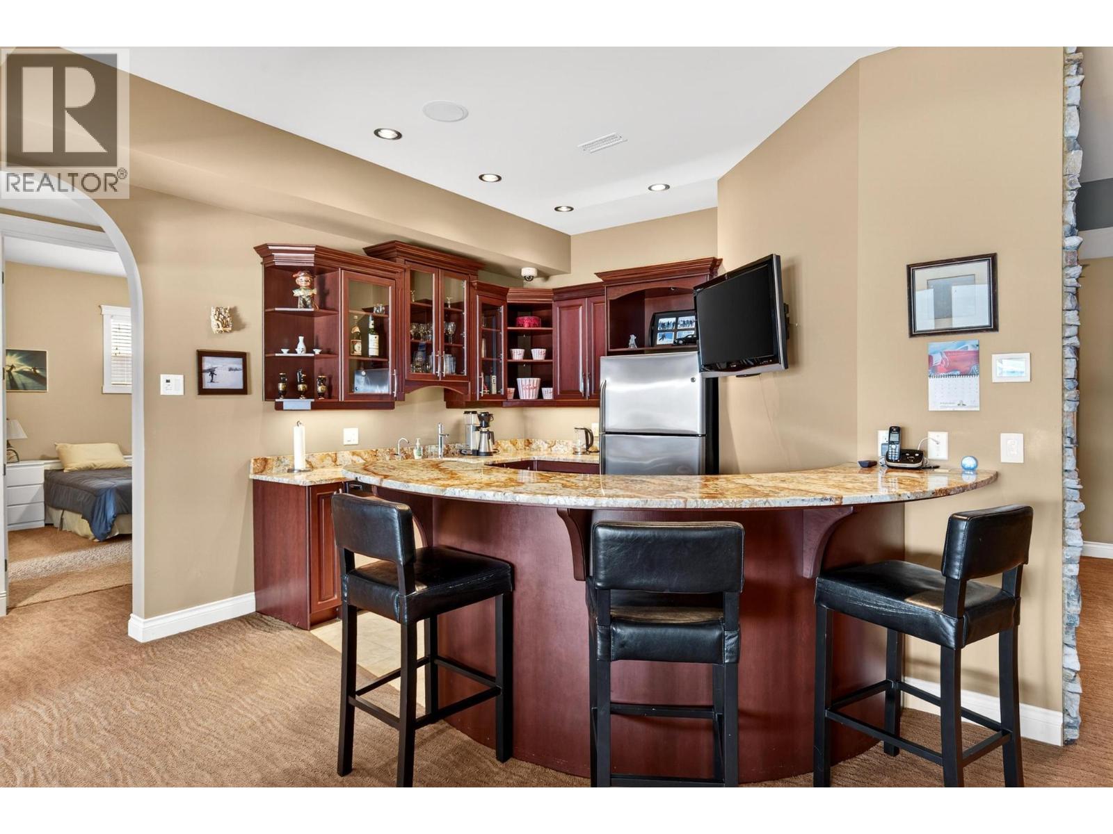 726 Marin Crescent, Kelowna, British Columbia  V1W 5C8 - Photo 38 - 10391721