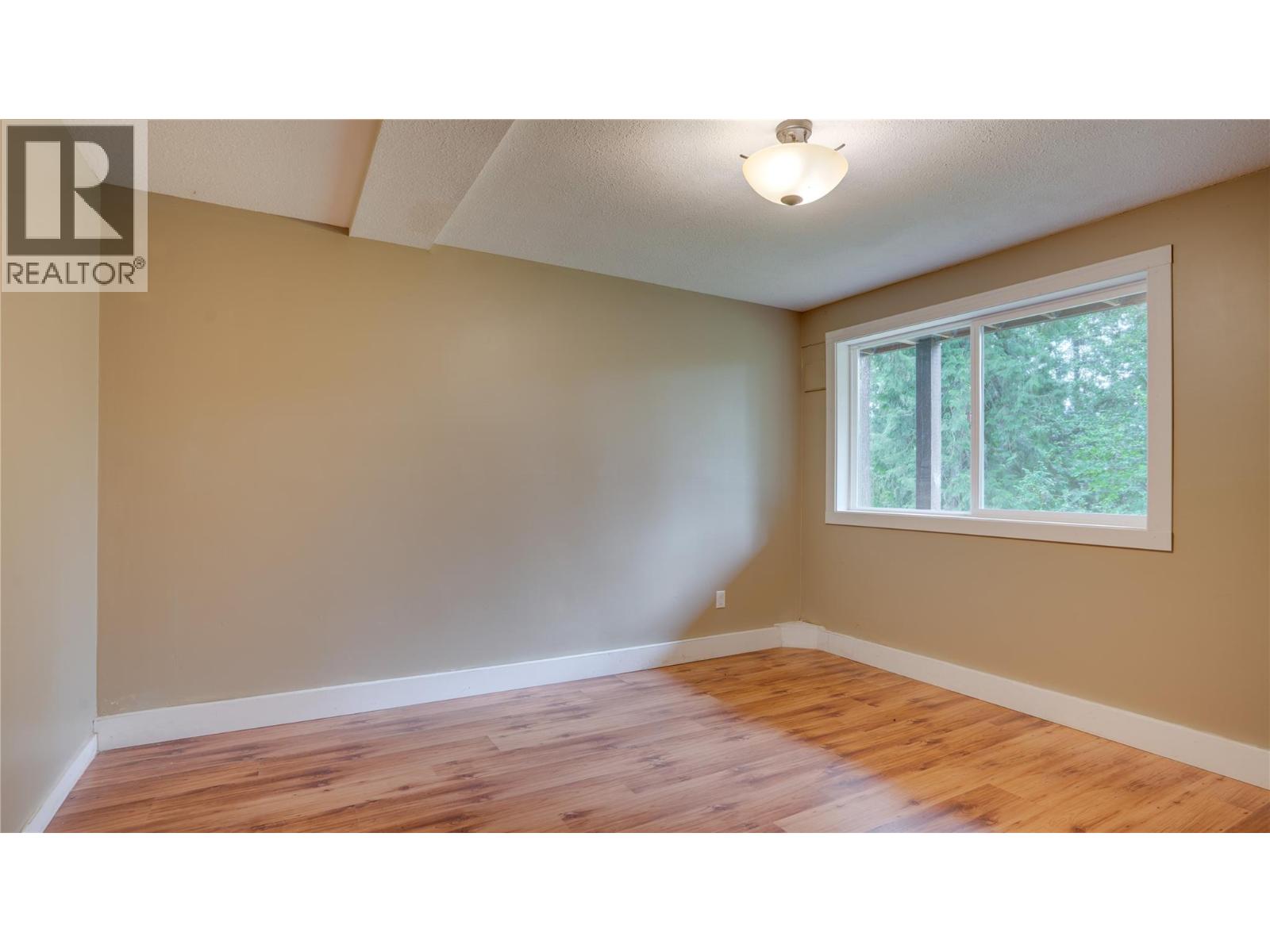 454 Grandview Bench Road, Salmon Arm, British Columbia  V1E 2Y4 - Photo 10 - 10391637