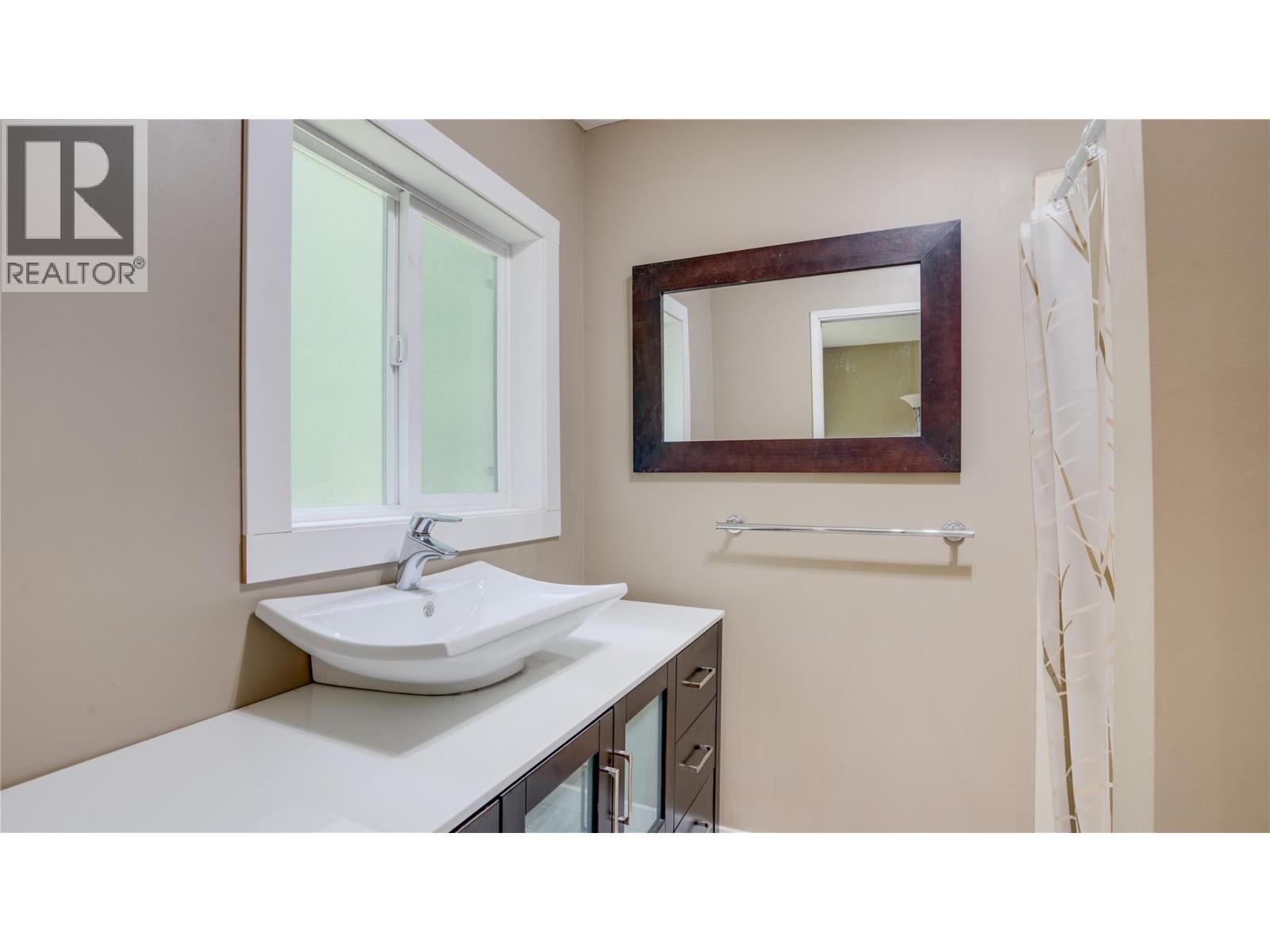 454 Grandview Bench Road, Salmon Arm, British Columbia  V1E 2Y4 - Photo 39 - 10391637