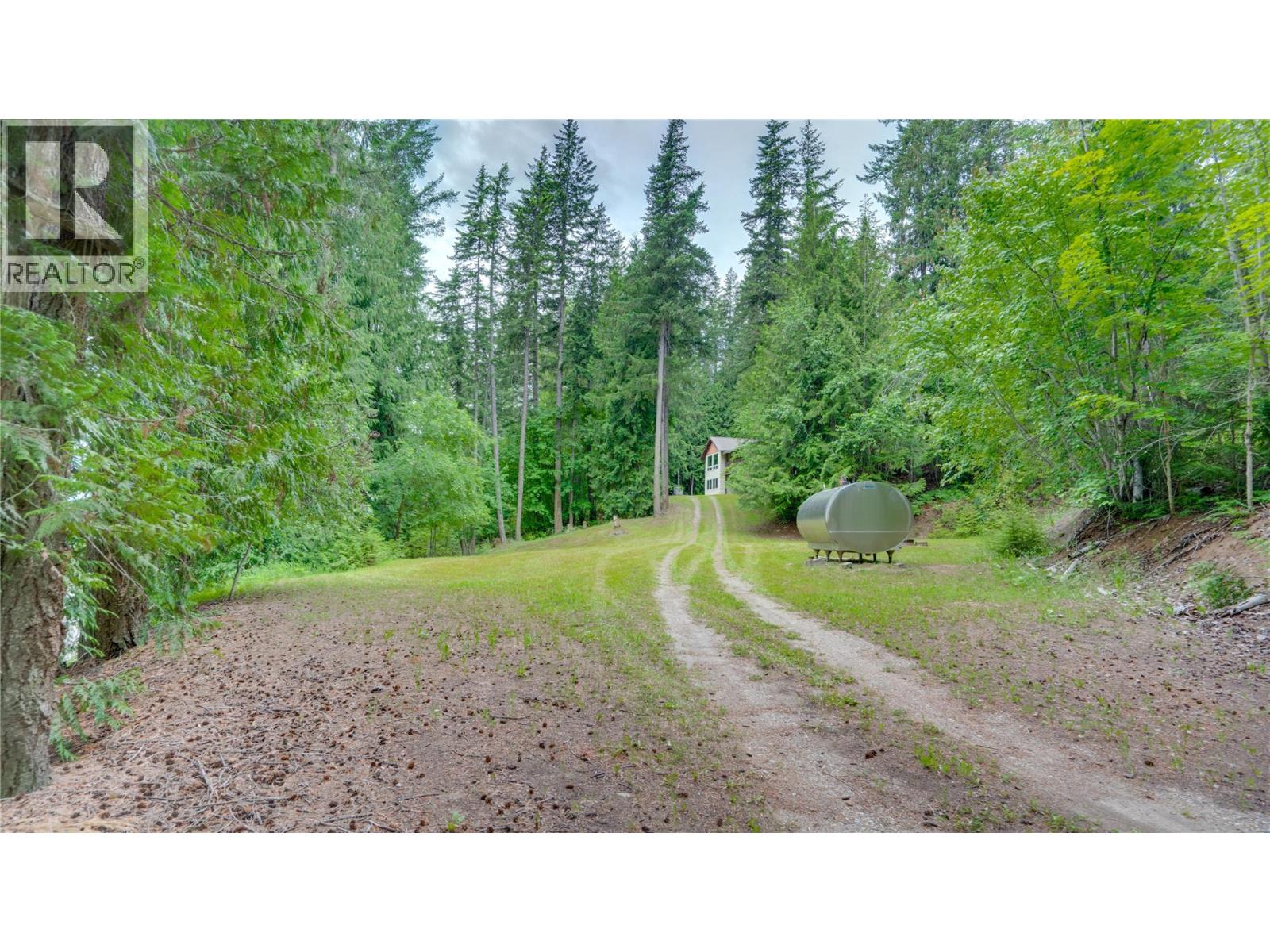454 Grandview Bench Road, Salmon Arm, British Columbia  V1E 2Y4 - Photo 4 - 10391637