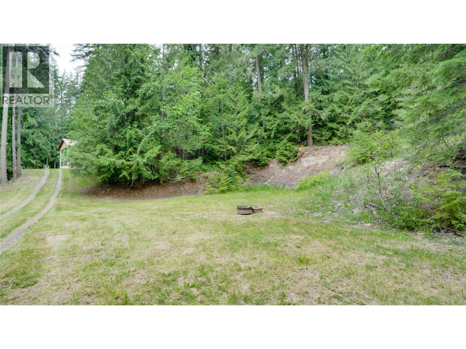 454 Grandview Bench Road, Salmon Arm, British Columbia  V1E 2Y4 - Photo 6 - 10391637