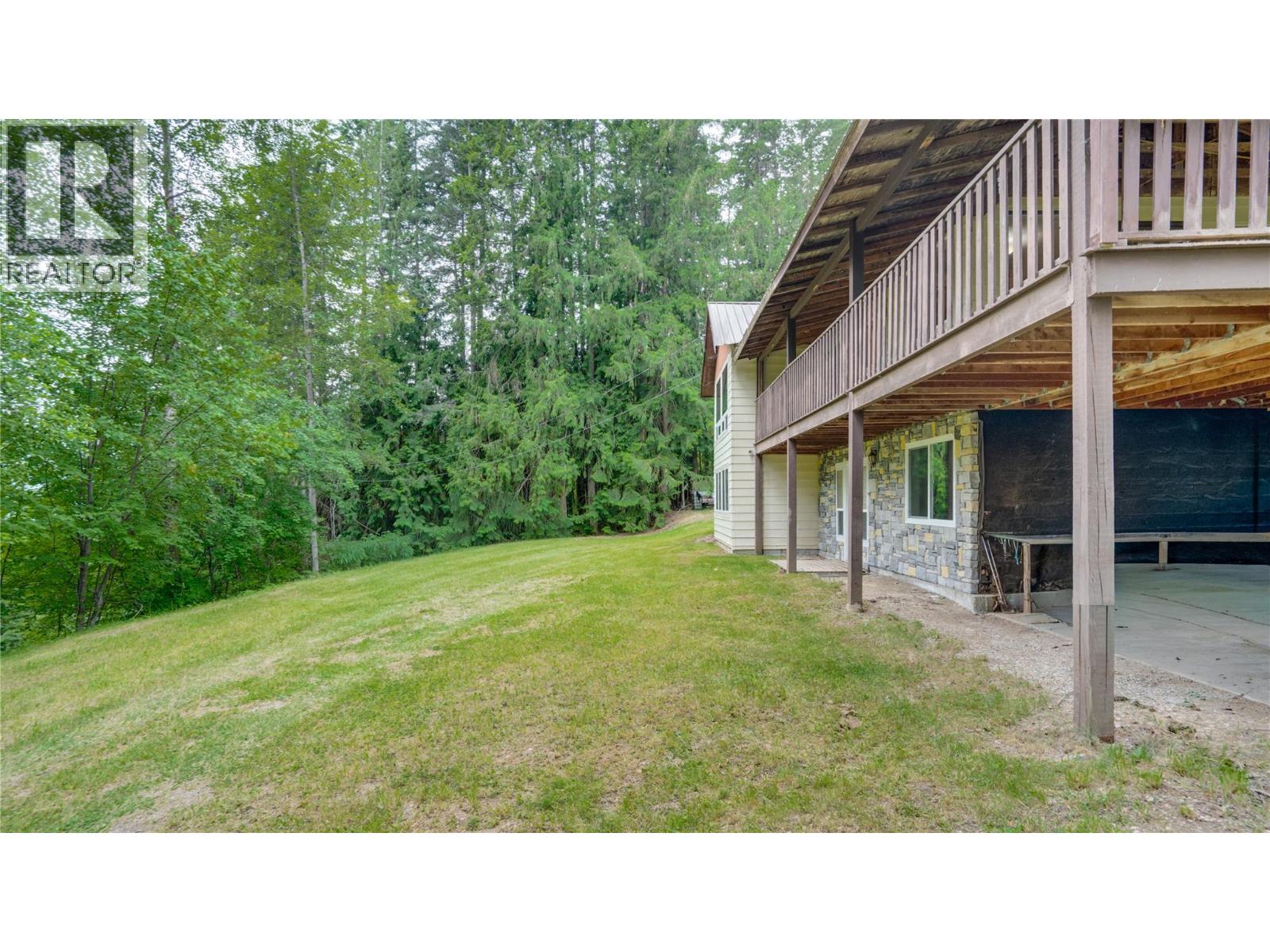 454 Grandview Bench Road, Salmon Arm, British Columbia  V1E 2Y4 - Photo 7 - 10391637
