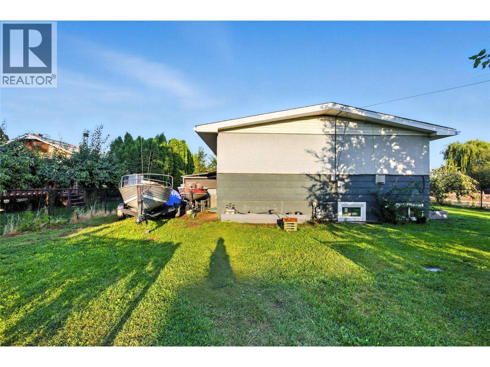 2590 Tranquille Road, Kamloops, British Columbia  V2B 3N8 - Photo 19 - 10391996