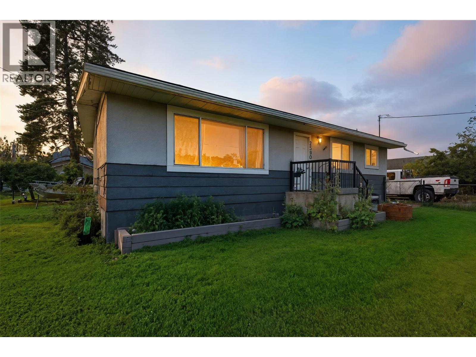2590 Tranquille Road, Kamloops, British Columbia  V2B 3N8 - Photo 4 - 10391996