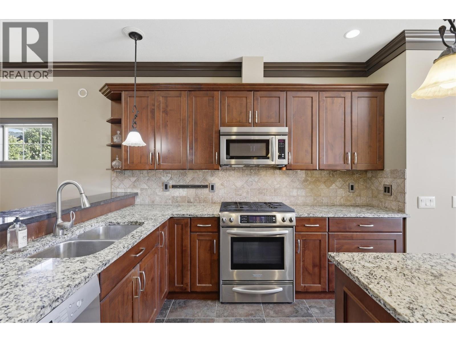 500 Stoneridge Drive, Kamloops, British Columbia  V2H 0A7 - Photo 23 - 10390700