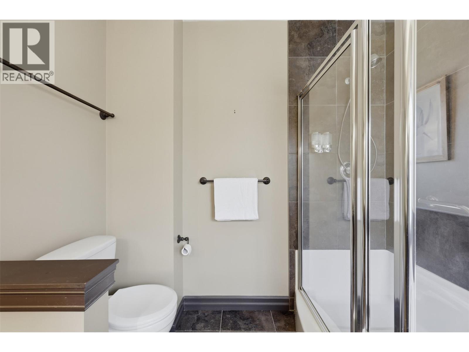 500 Stoneridge Drive, Kamloops, British Columbia  V2H 0A7 - Photo 36 - 10390700