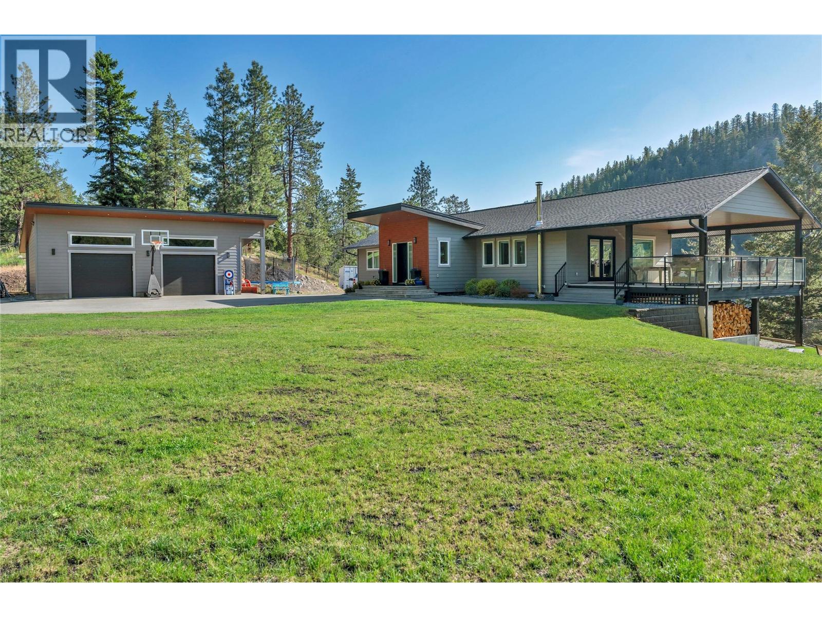 163 Farleigh Lake Road, Penticton, British Columbia  V2A 0E6 - Photo 1 - 10392001