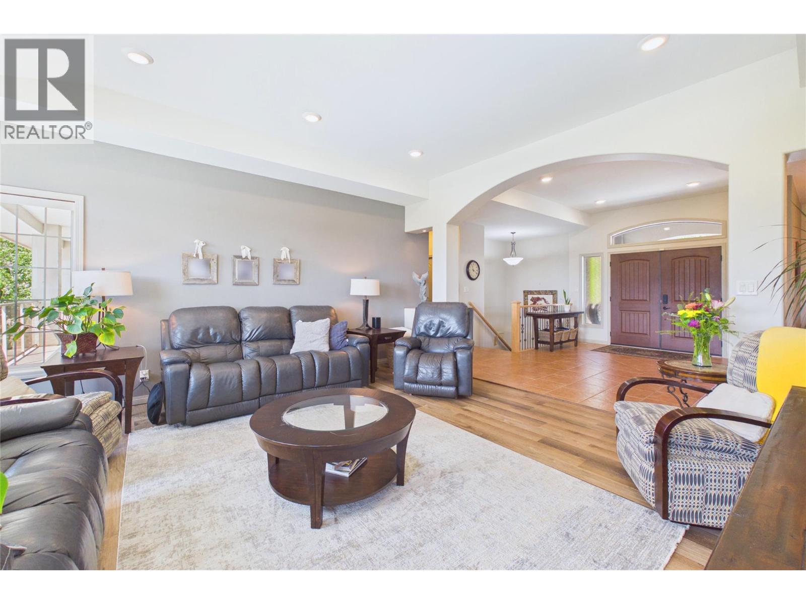 2619 Forsyth Drive, Penticton, British Columbia  V2A 8Y9 - Photo 13 - 10391976