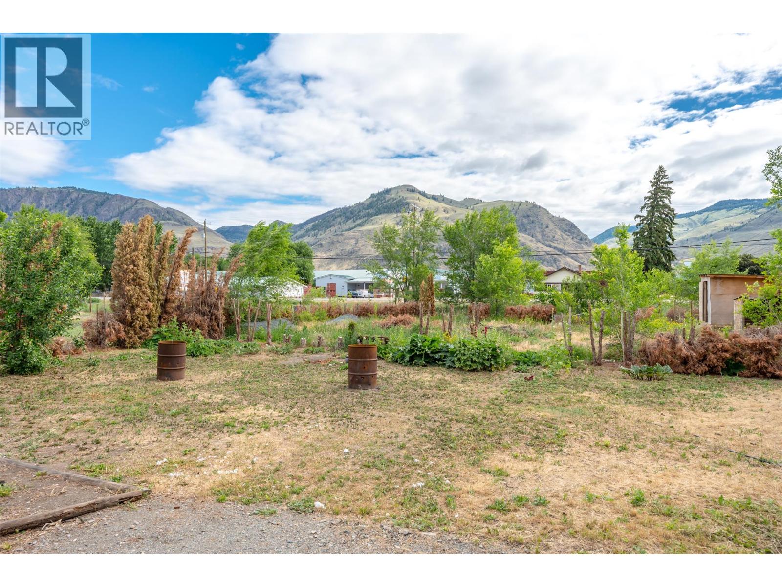 2122 Main Street, Cawston, British Columbia  V0X 1C1 - Photo 52 - 10391380