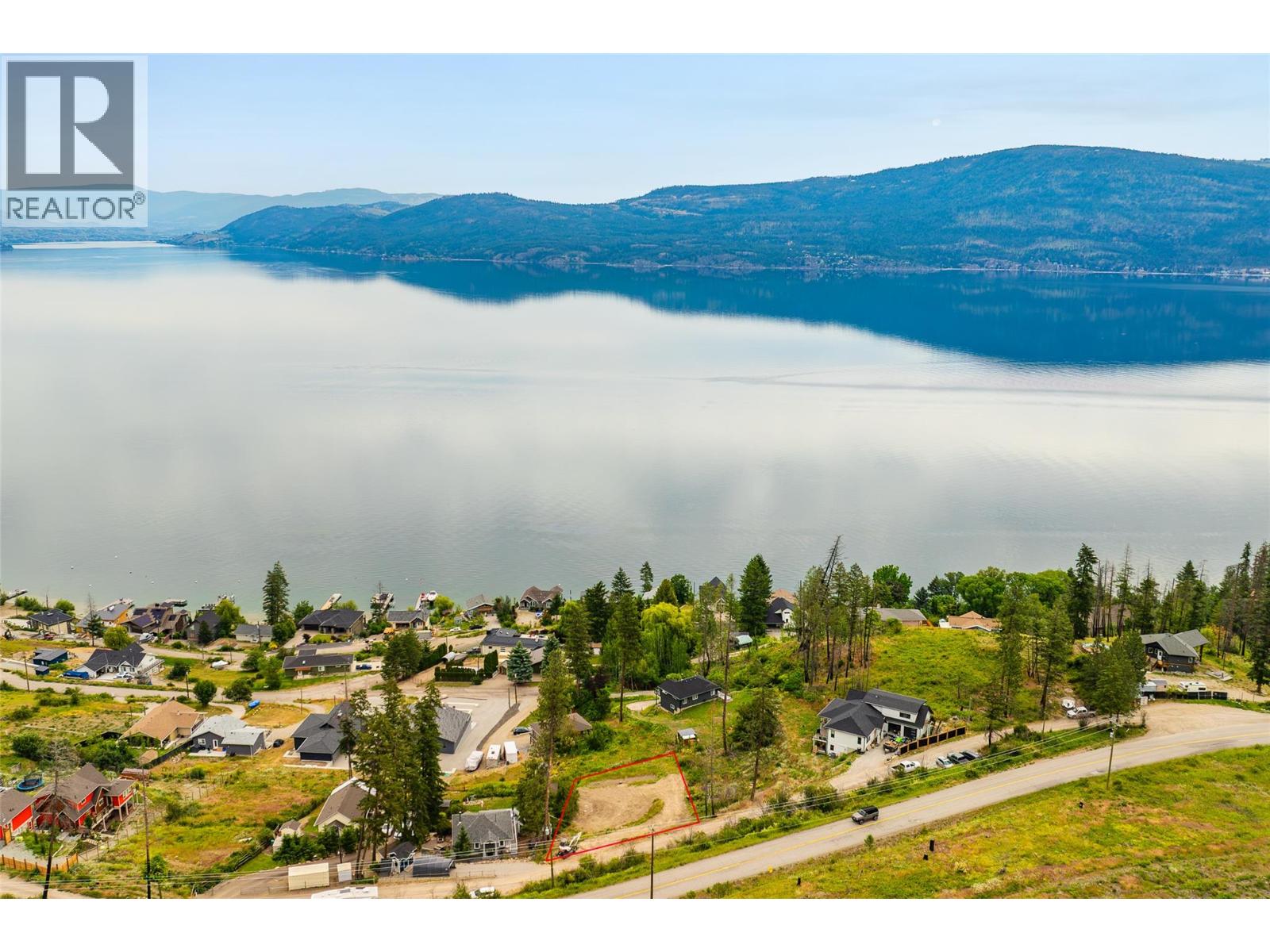 8745 Westside Road, Vernon, British Columbia  V1H 2E4 - Photo 1 - 10391908