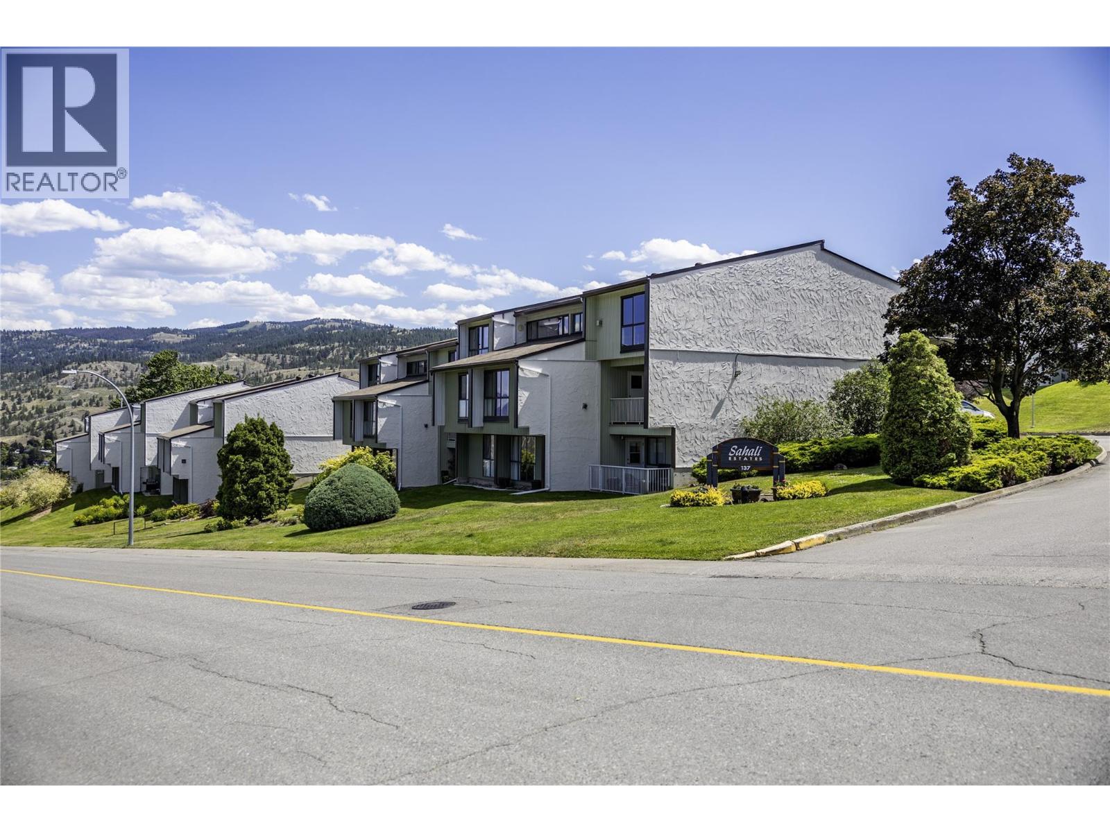137 Mcgill Road Unit# 15, Kamloops, British Columbia  V2C 1L9 - Photo 3 - 10390463