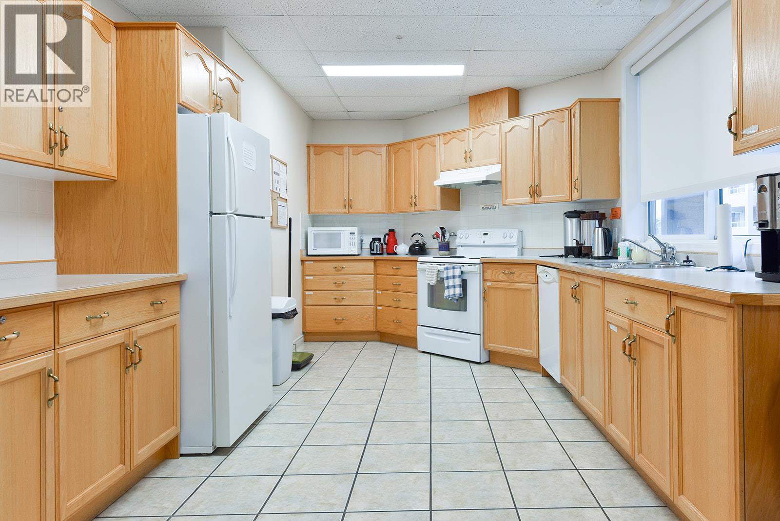 2245 Atkinson Street Unit# 803, Penticton, British Columbia  V2A 8R7 - Photo 21 - 10391937