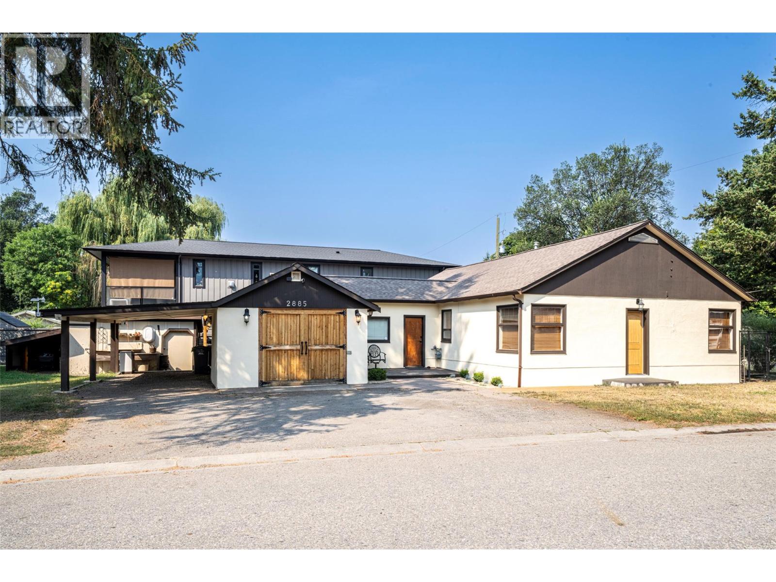 2885 Phillips Street, Armstrong, British Columbia  V4Y 0B2 - Photo 1 - 10391958