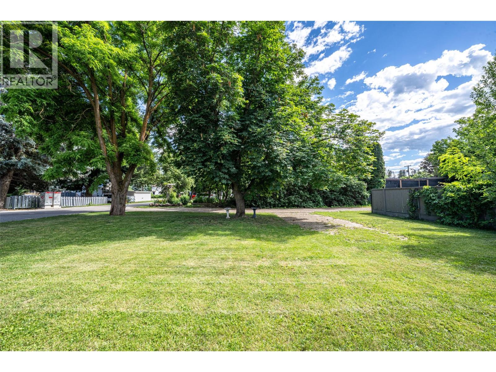 2885 Phillips Street, Armstrong, British Columbia  V4Y 0B2 - Photo 47 - 10391958
