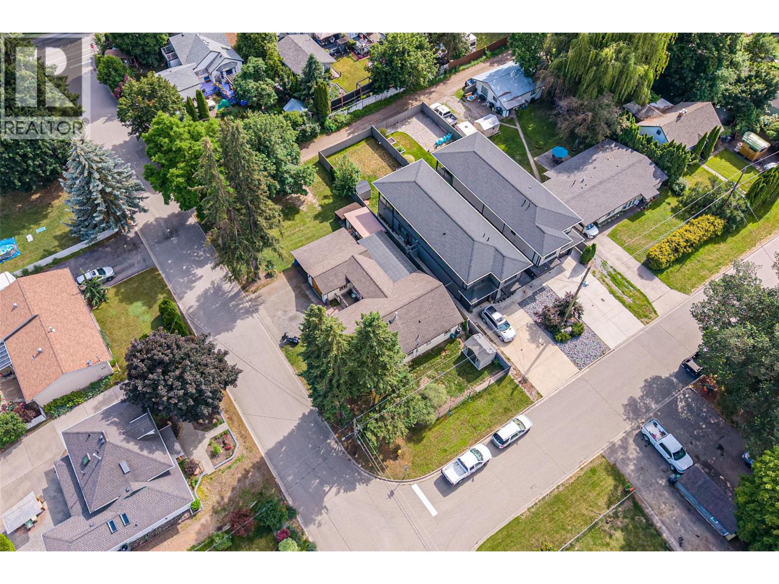 2885 Phillips Street, Armstrong, British Columbia  V4Y 0B2 - Photo 61 - 10391958