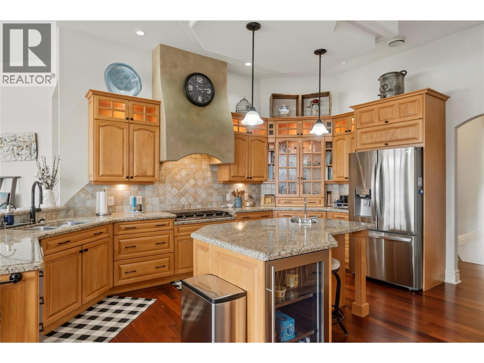 2307 5 Avenue Se, Salmon Arm, British Columbia  V1E 1K9 - Photo 34 - 10390592