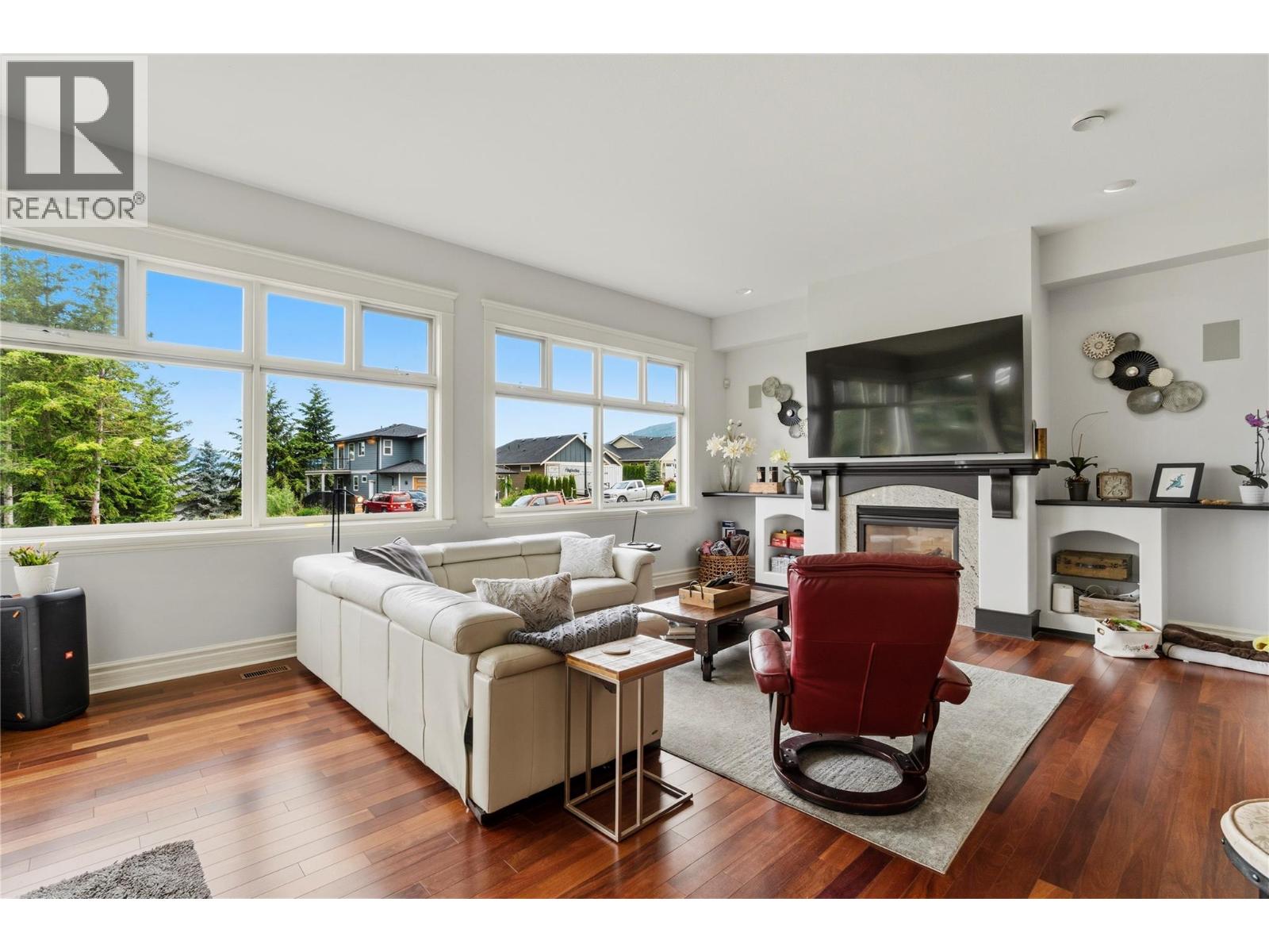 2307 5 Avenue Se, Salmon Arm, British Columbia  V1E 1K9 - Photo 44 - 10390592