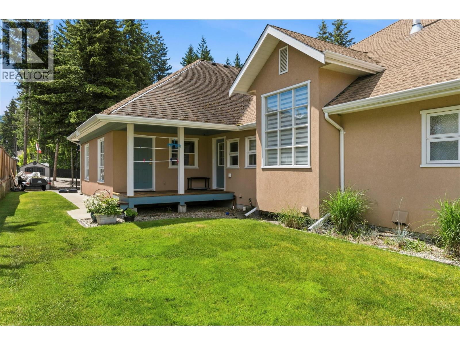 2307 5 Avenue Se, Salmon Arm, British Columbia  V1E 1K9 - Photo 70 - 10390592