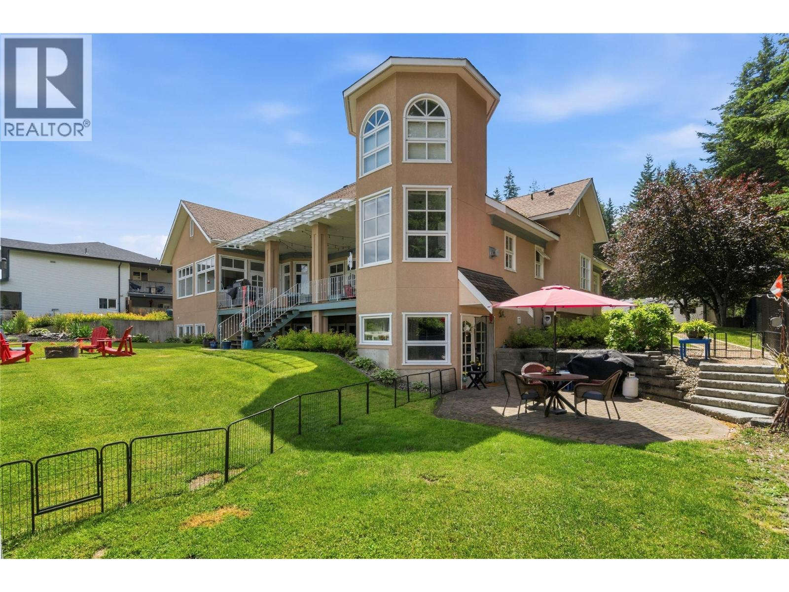 2307 5 Avenue Se, Salmon Arm, British Columbia  V1E 1K9 - Photo 8 - 10390592