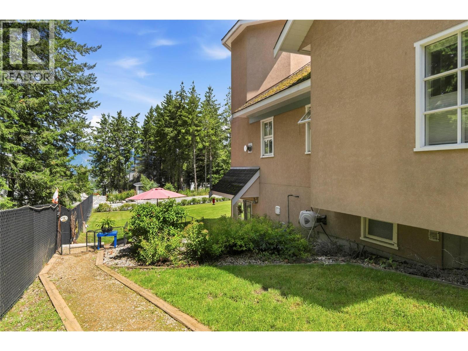 2307 5 Avenue Se, Salmon Arm, British Columbia  V1E 1K9 - Photo 97 - 10390592