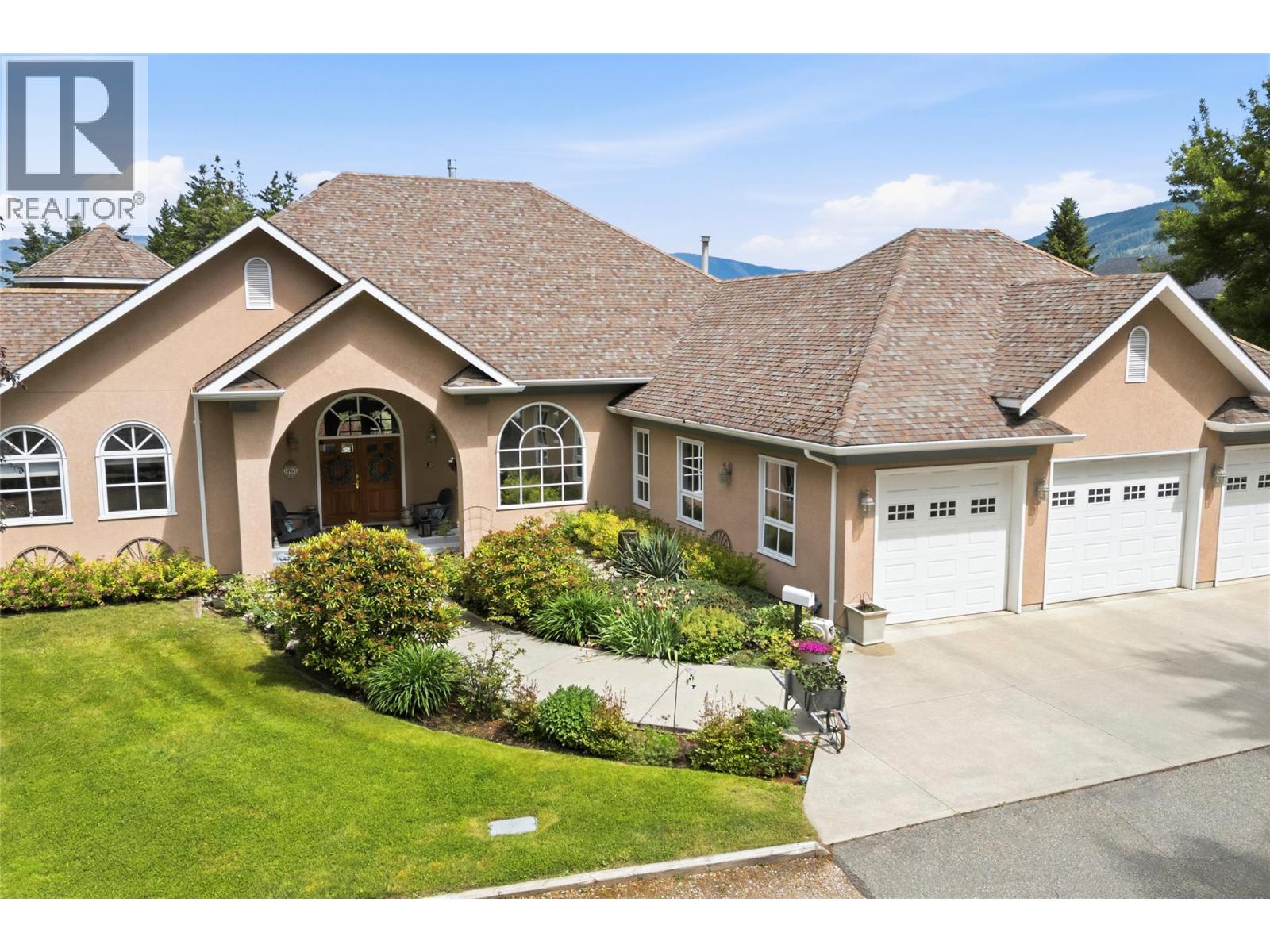 2307 5 Avenue Se, Salmon Arm, British Columbia  V1E 1K9 - Photo 99 - 10390592