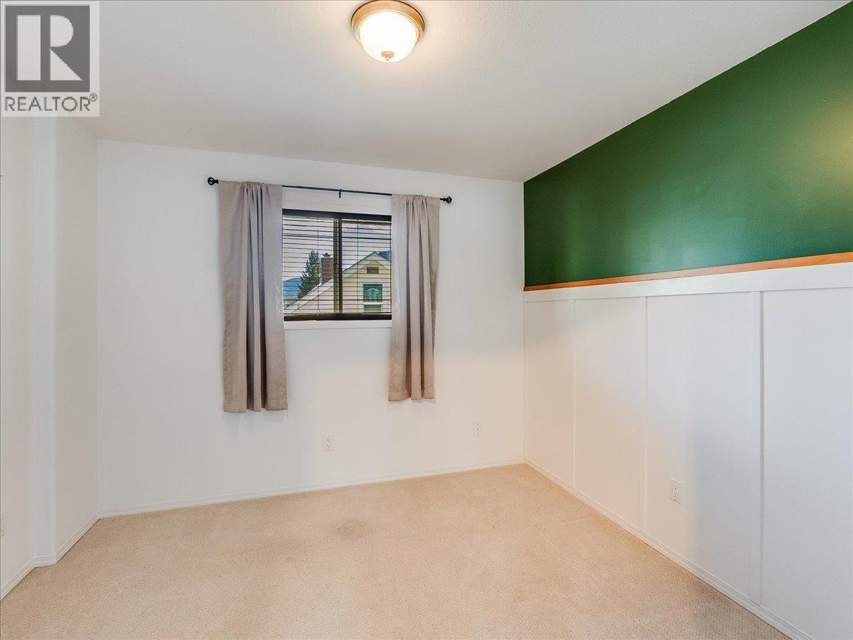 2007 Valleyview Drive, Trail, British Columbia  V1R 3B3 - Photo 27 - 10392024