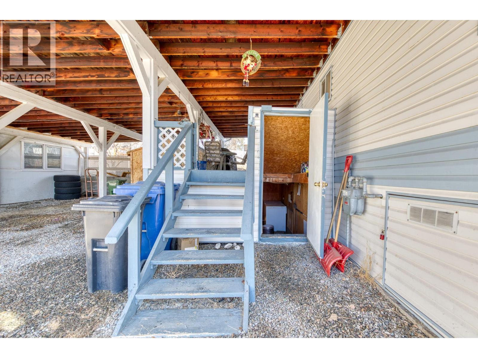 858 301st Street, Marysville, British Columbia  V1A 3J9 - Photo 33 - 10391469
