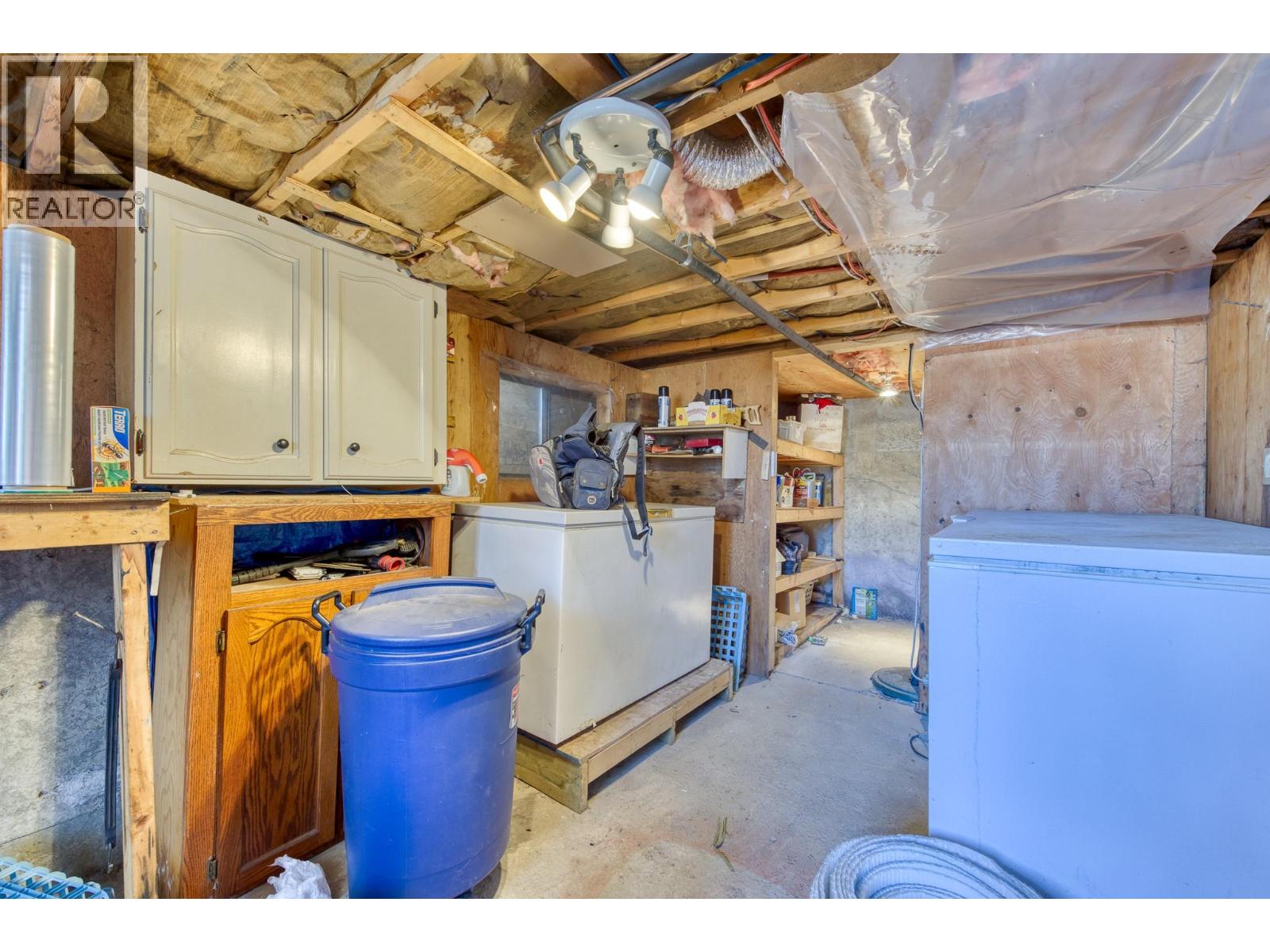 858 301st Street, Marysville, British Columbia  V1A 3J9 - Photo 34 - 10391469