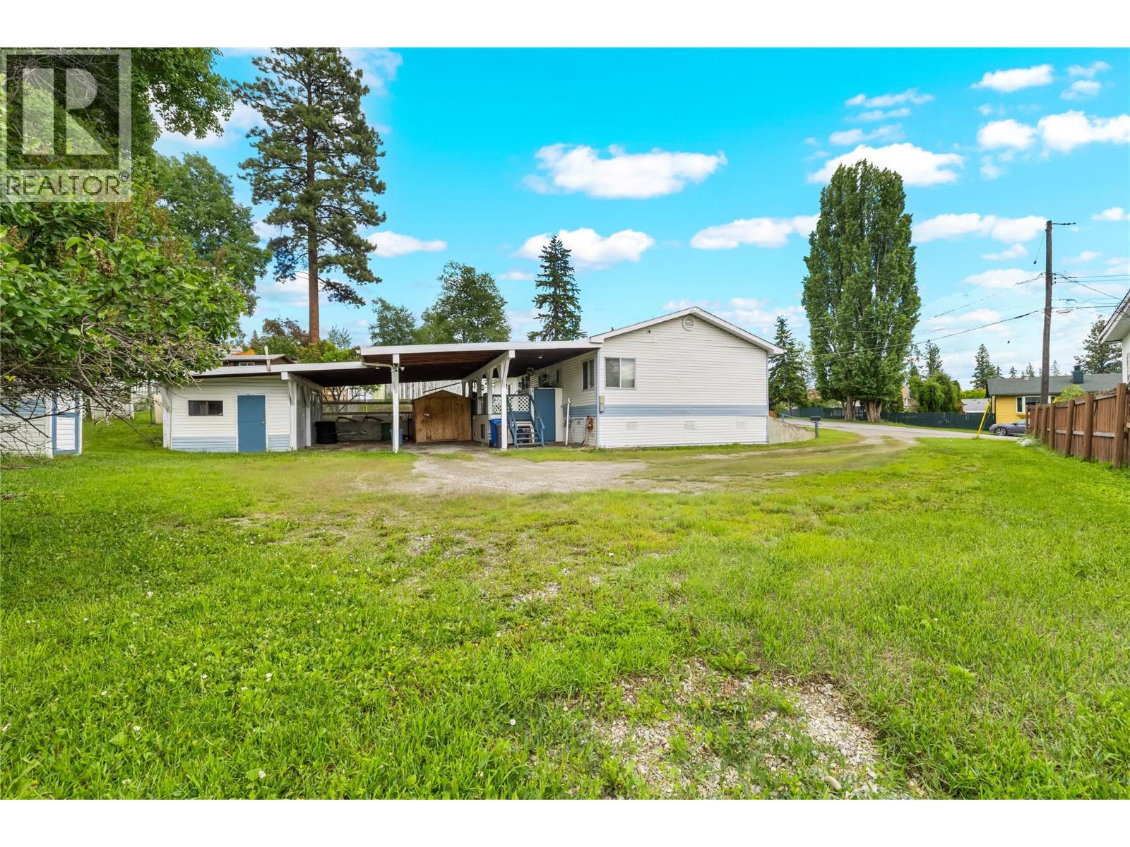 858 301st Street, Marysville, British Columbia  V1A 3J9 - Photo 42 - 10391469