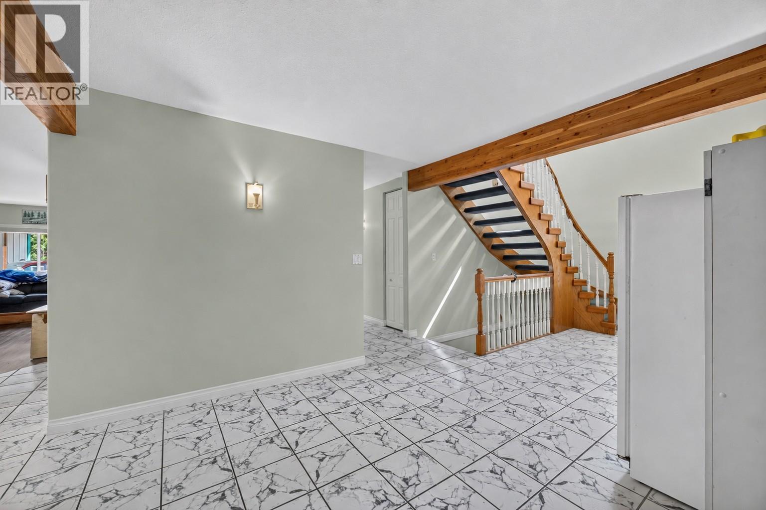 5364 Shaw Road, Salmon Arm, British Columbia  V1E 2W2 - Photo 19 - 10391790