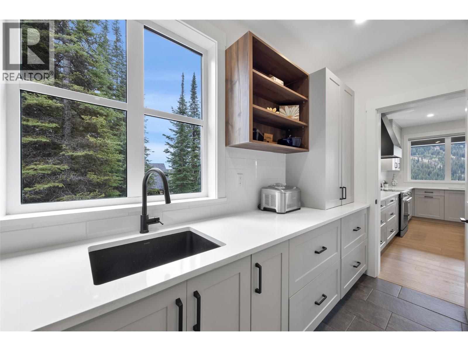 5325 Lookout Ridge Drive, Sun Peaks, British Columbia  V0E 5N0 - Photo 14 - 10390733