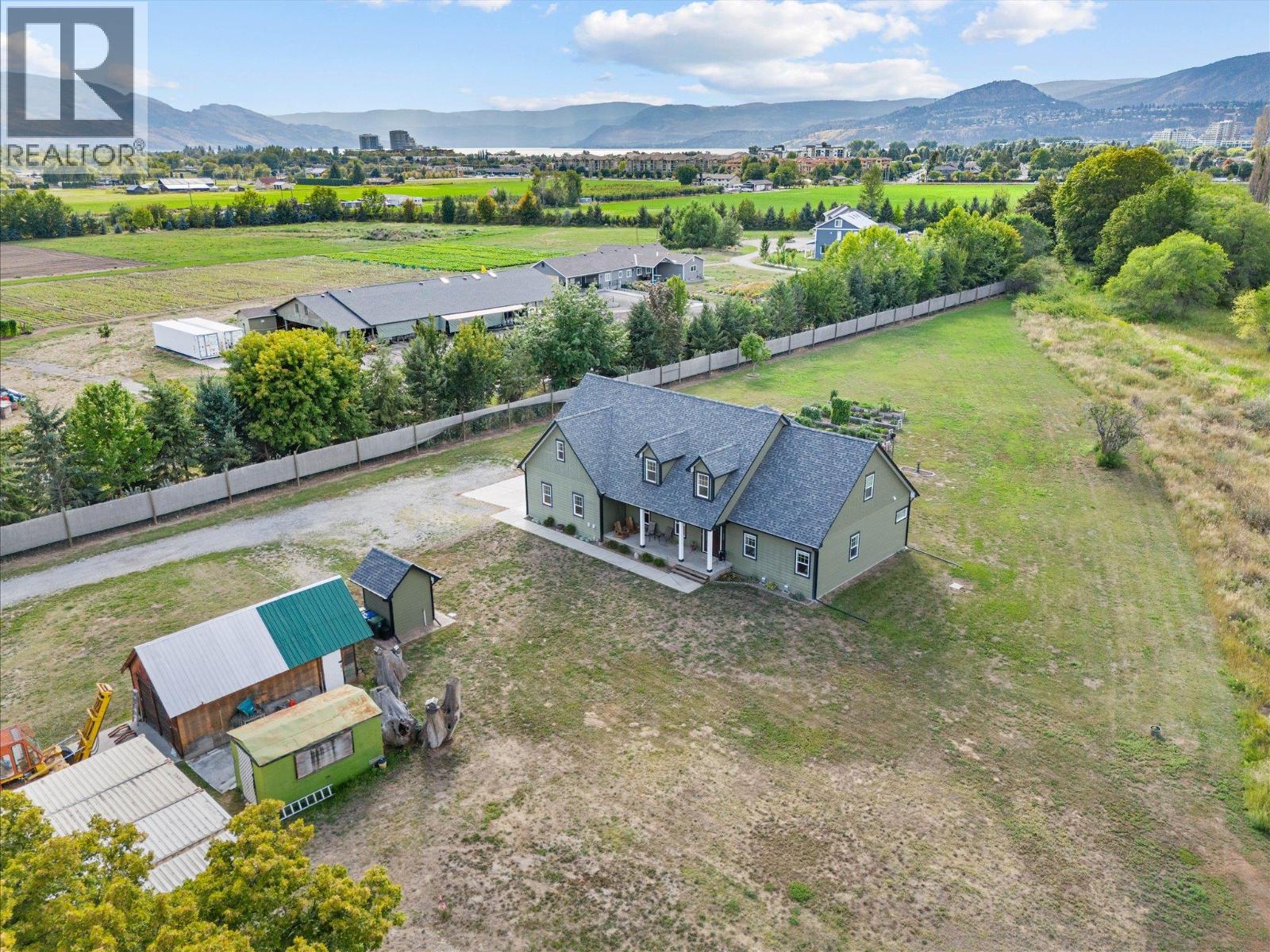 3550 Benvoulin Road, Kelowna, British Columbia  V1W 4M6 - Photo 1 - 10391979