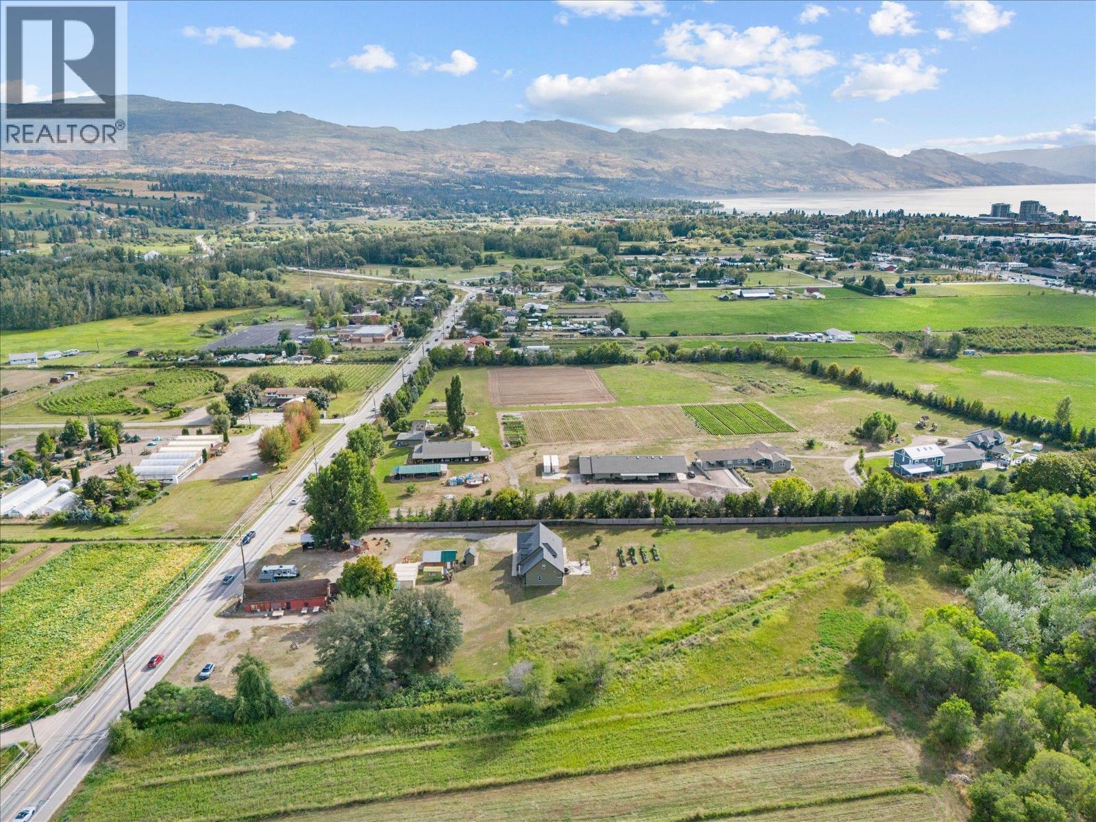 3550 Benvoulin Road, Kelowna, British Columbia  V1W 4M6 - Photo 64 - 10391979