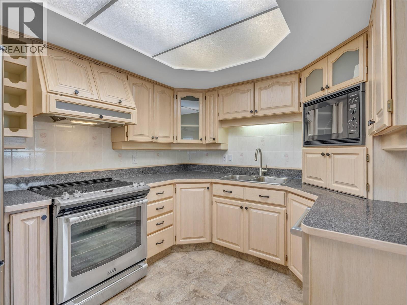 3595 Skaha Lake Road Unit# 312, Penticton, British Columbia  V2A 7K2 - Photo 11 - 10391801