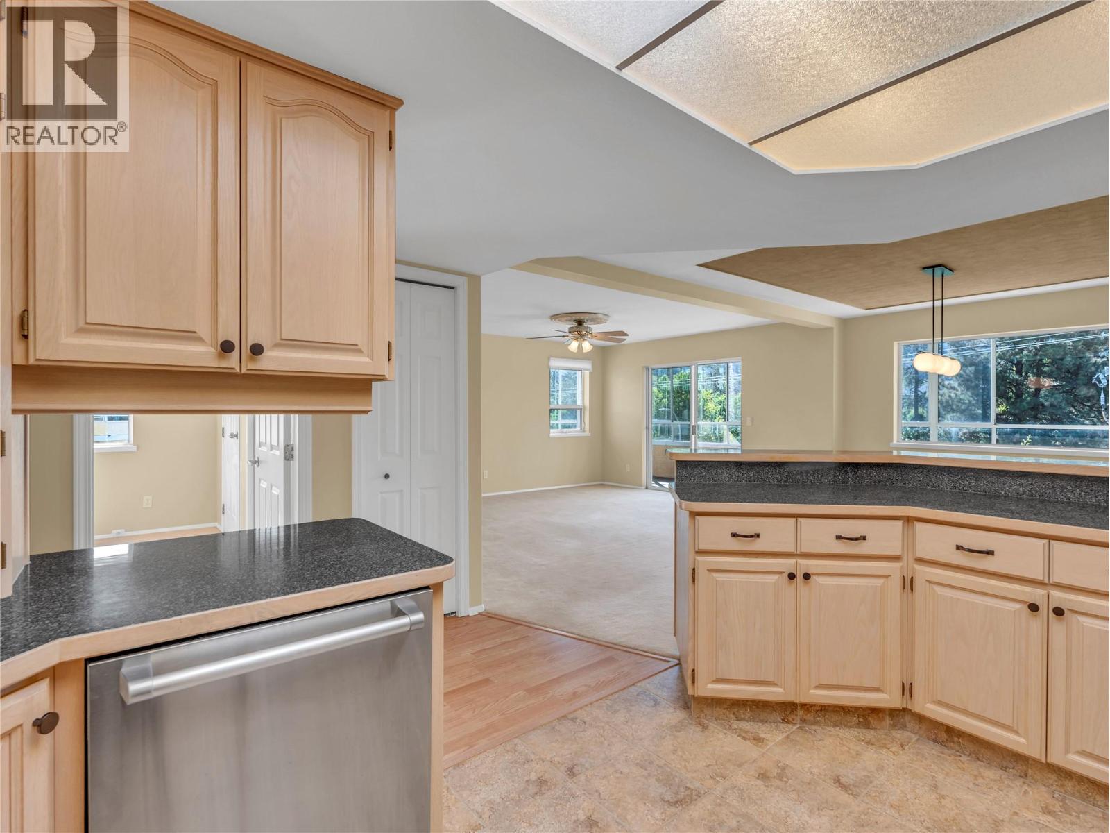 3595 Skaha Lake Road Unit# 312, Penticton, British Columbia  V2A 7K2 - Photo 12 - 10391801