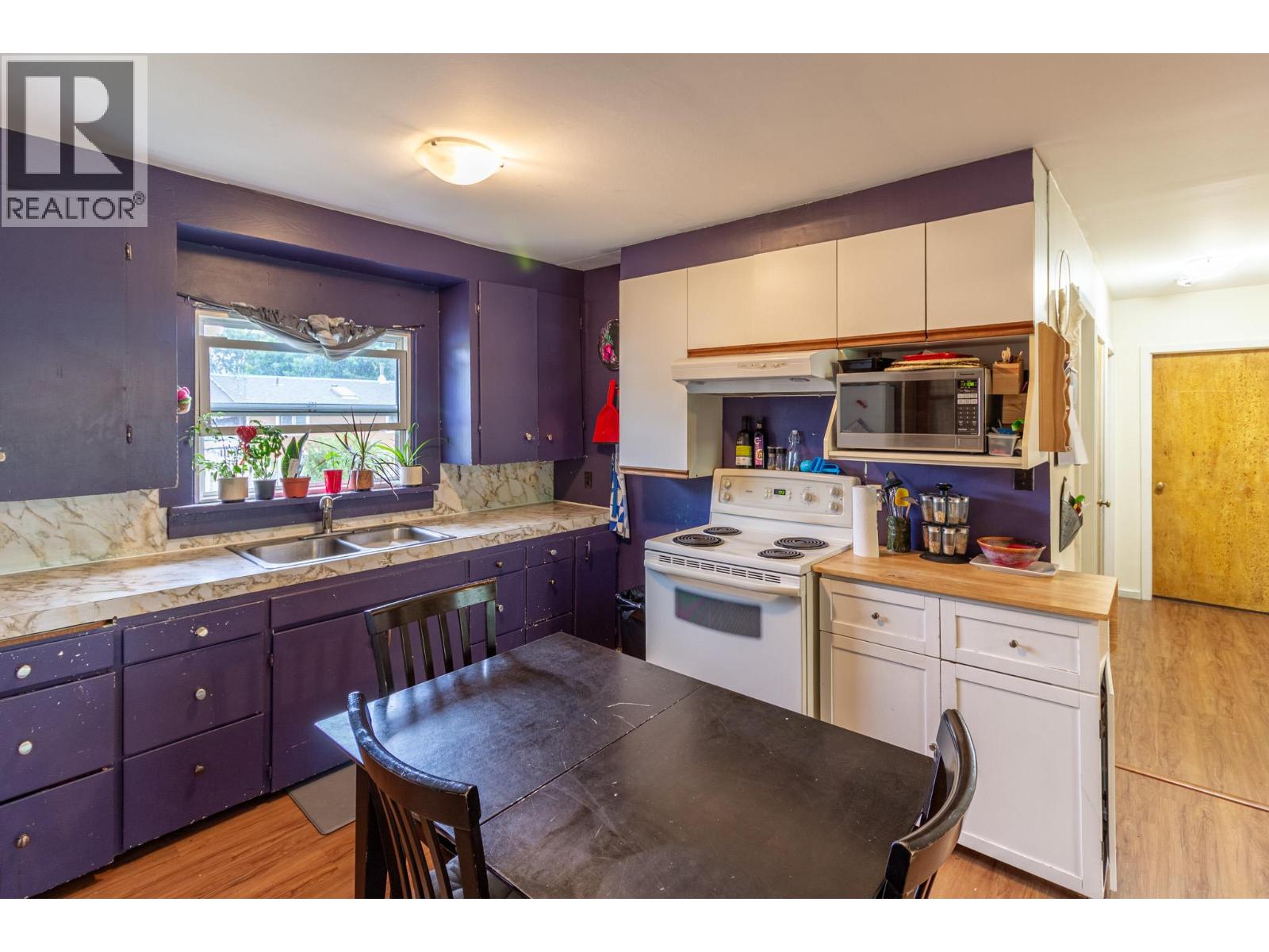 238 B Avenue, Kaslo, British Columbia  V0G 1M0 - Photo 10 - 10391941